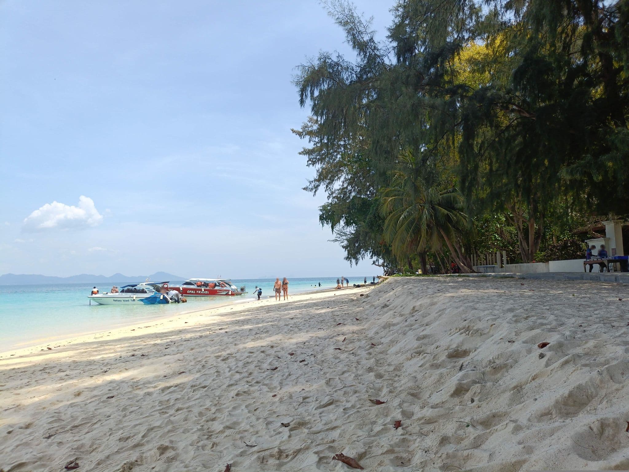 Street view near Anatara Club@Kho Kradan, Kantang — © skillsy (CC BY-SA · Mapillary)