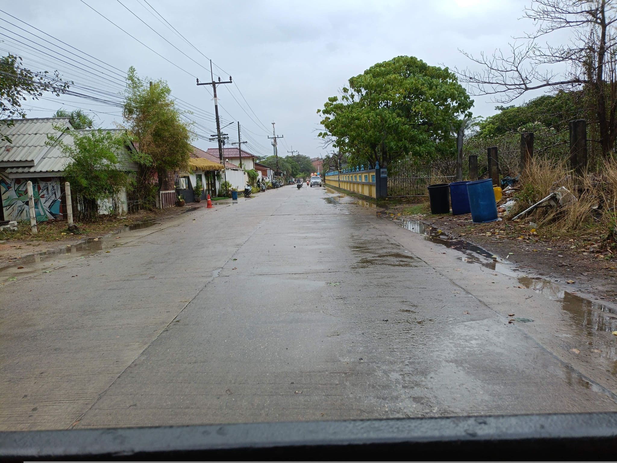 Street view near La Paloma Lanta, Ko Lanta — © skillsy (CC BY-SA · Mapillary)