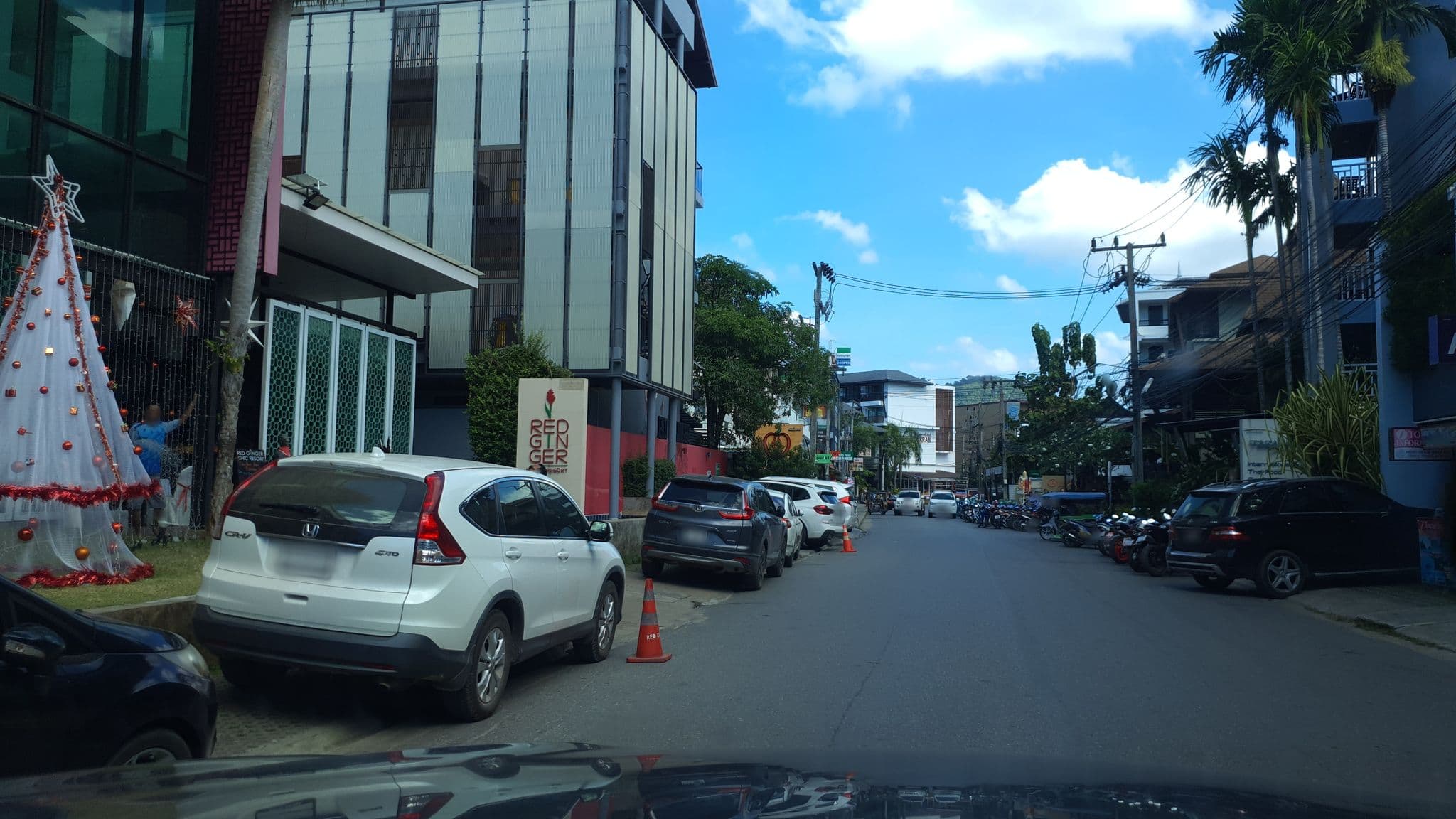 Street view near Red Ginger Chic Resort, Ban Ao Nang — © jrcarlsen (CC BY-SA · Mapillary)