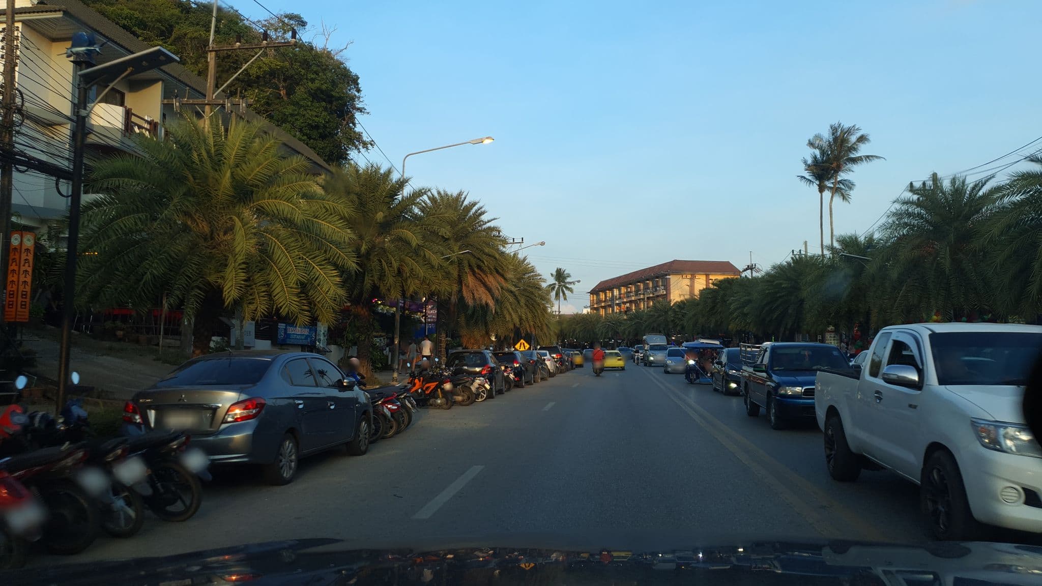 Street view near Baan Purr Room & Bar, Ban Ao Nang — © jrcarlsen (CC BY-SA · Mapillary)