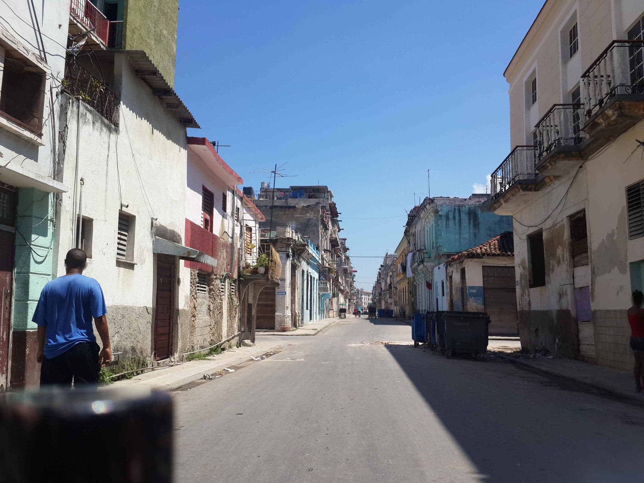Street view near Rubia y Yor, Centro Habana — © havana (CC BY-SA · Mapillary)