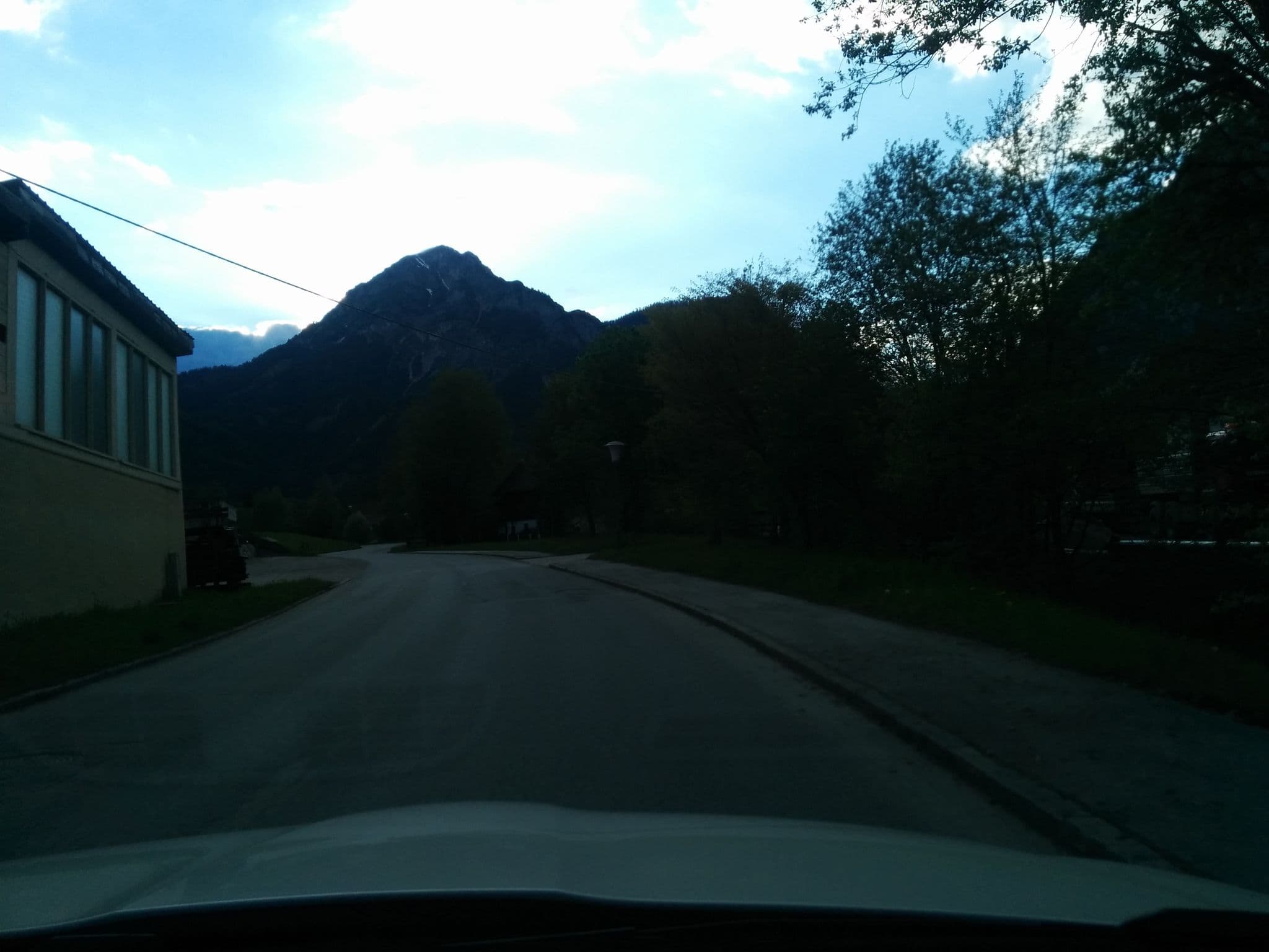 Street view near Almdorf im Winkl, Gröbming — © erligb (CC BY-SA · Mapillary)