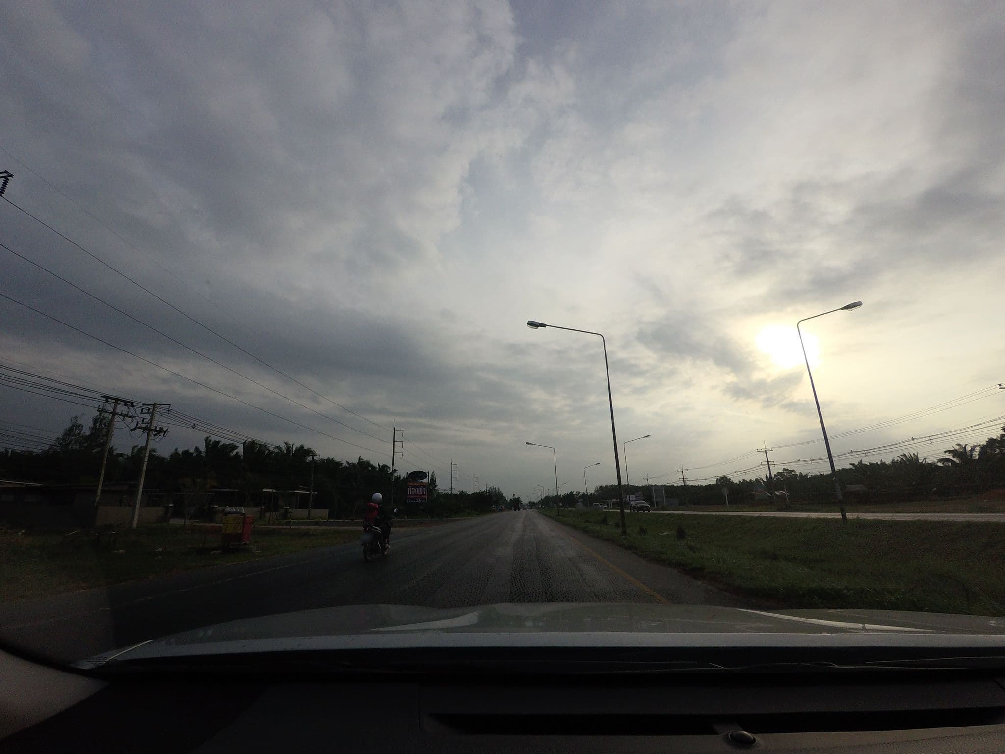 Street view near the blue sky resort, Chaiya — © mishari (CC BY-SA · Mapillary)