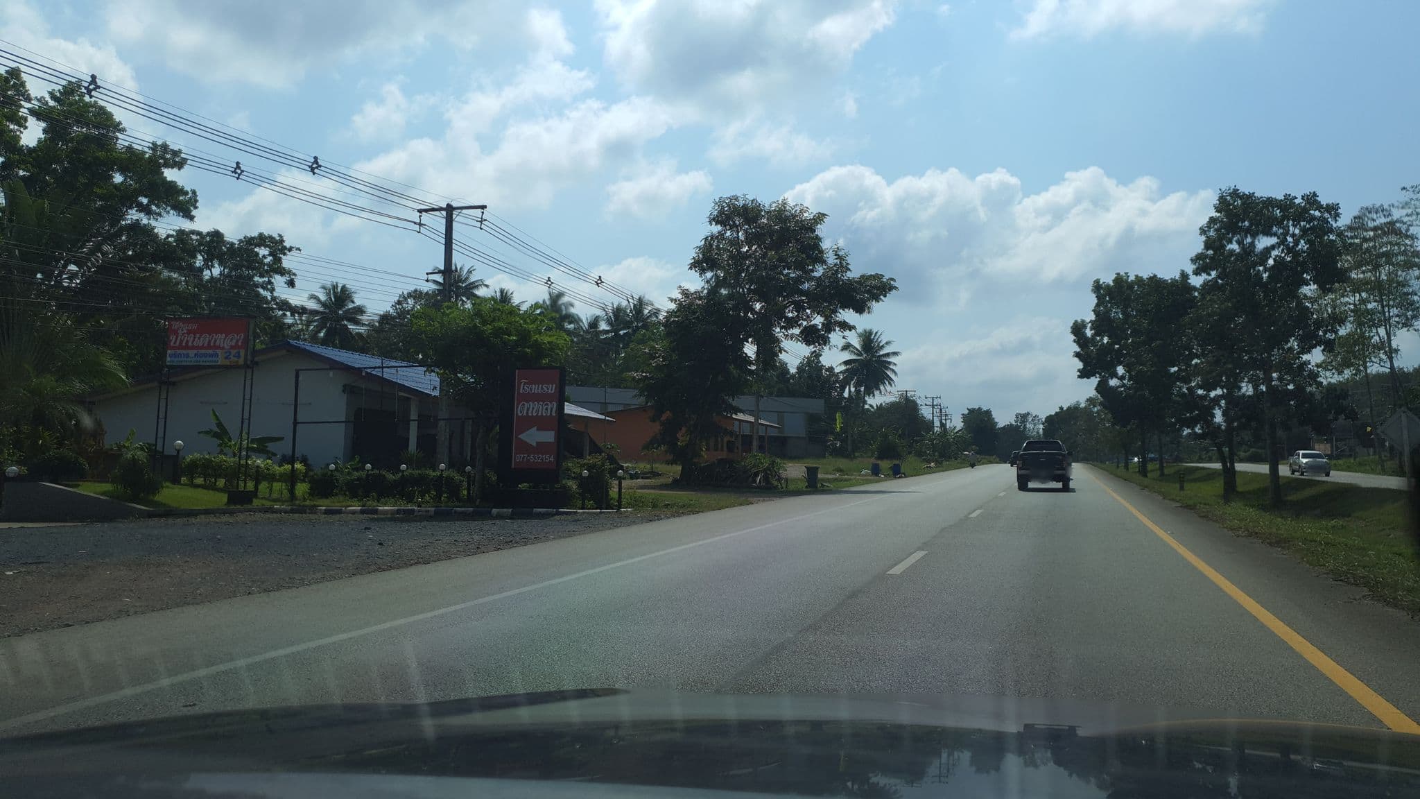 Street view near บ้านดาหลา, Ban I Let — © jrcarlsen (CC BY-SA · Mapillary)