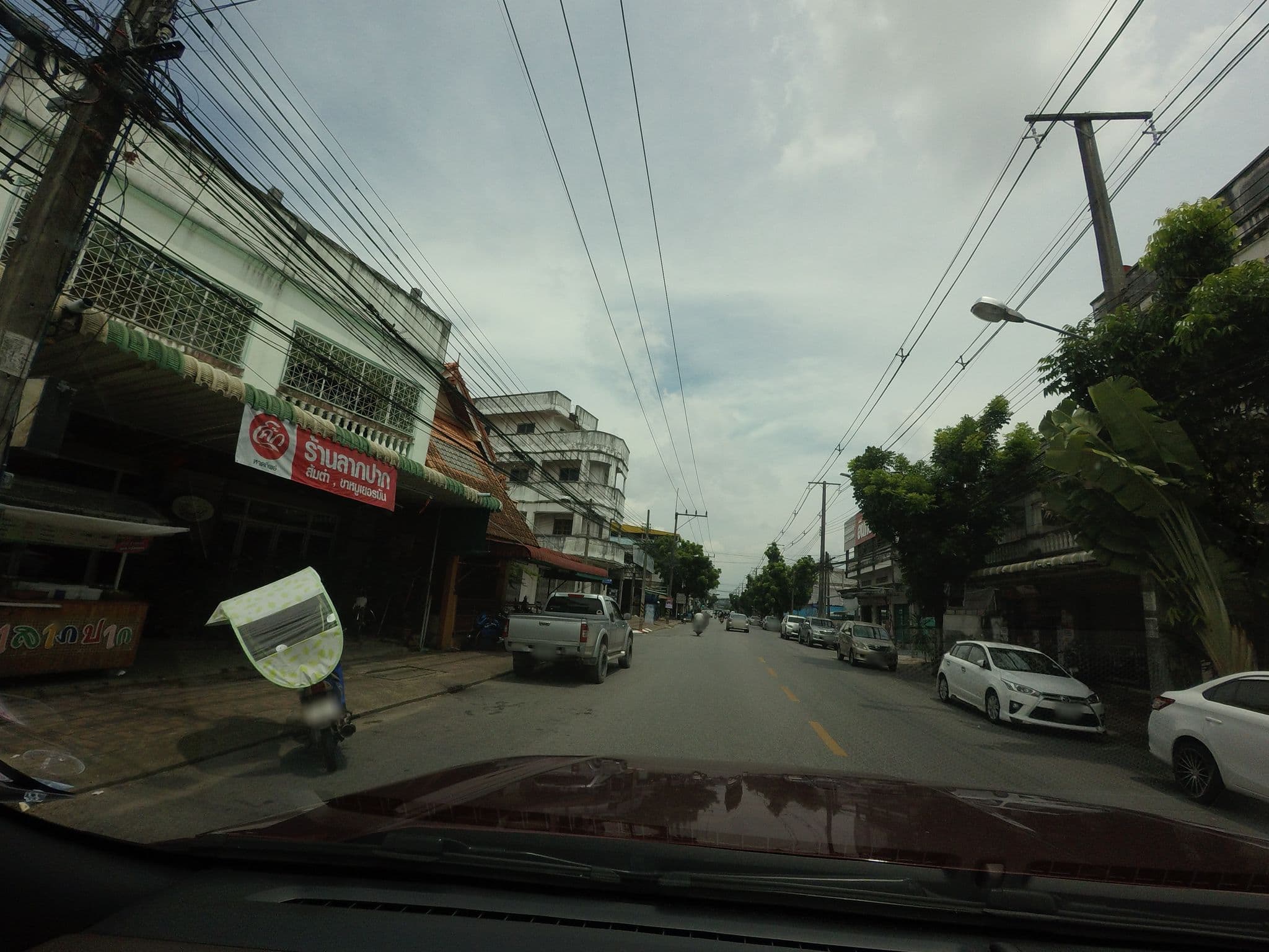 Street view near Rama Hotel, Yala — © mishari (CC BY-SA · Mapillary)
