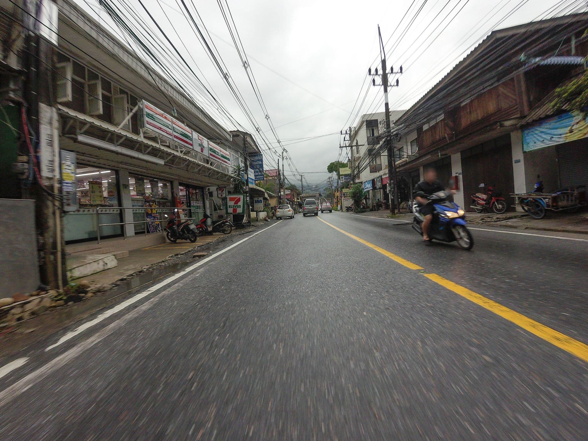 Street view near Aumpai Lamai, Ko Samui — © esario (CC BY-SA · Mapillary)
