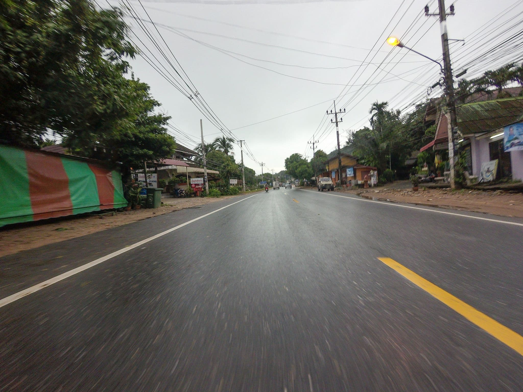 Street view near Sandsea Resort & Spa, Ko Samui — © esario (CC BY-SA · Mapillary)
