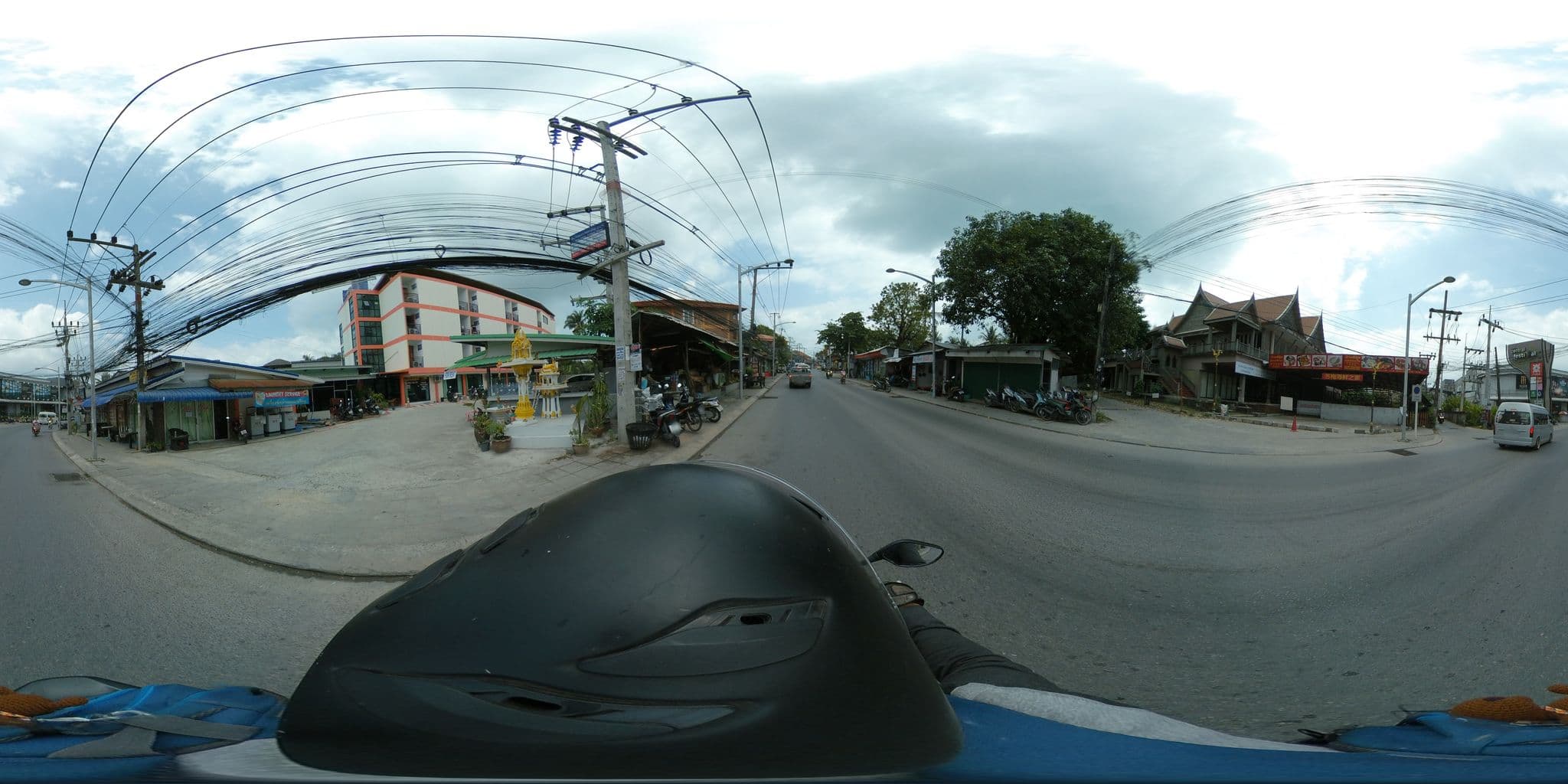 Street view near Ruang Thong Residence, Ko Samui — © garok (CC BY-SA · Mapillary)