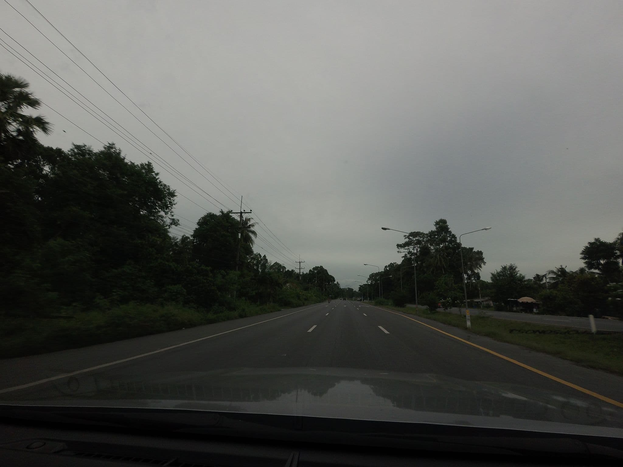 Street view near วิภารีสอร์ท สตน หัวไทร, Ron Phibun — © mishari (CC BY-SA · Mapillary)