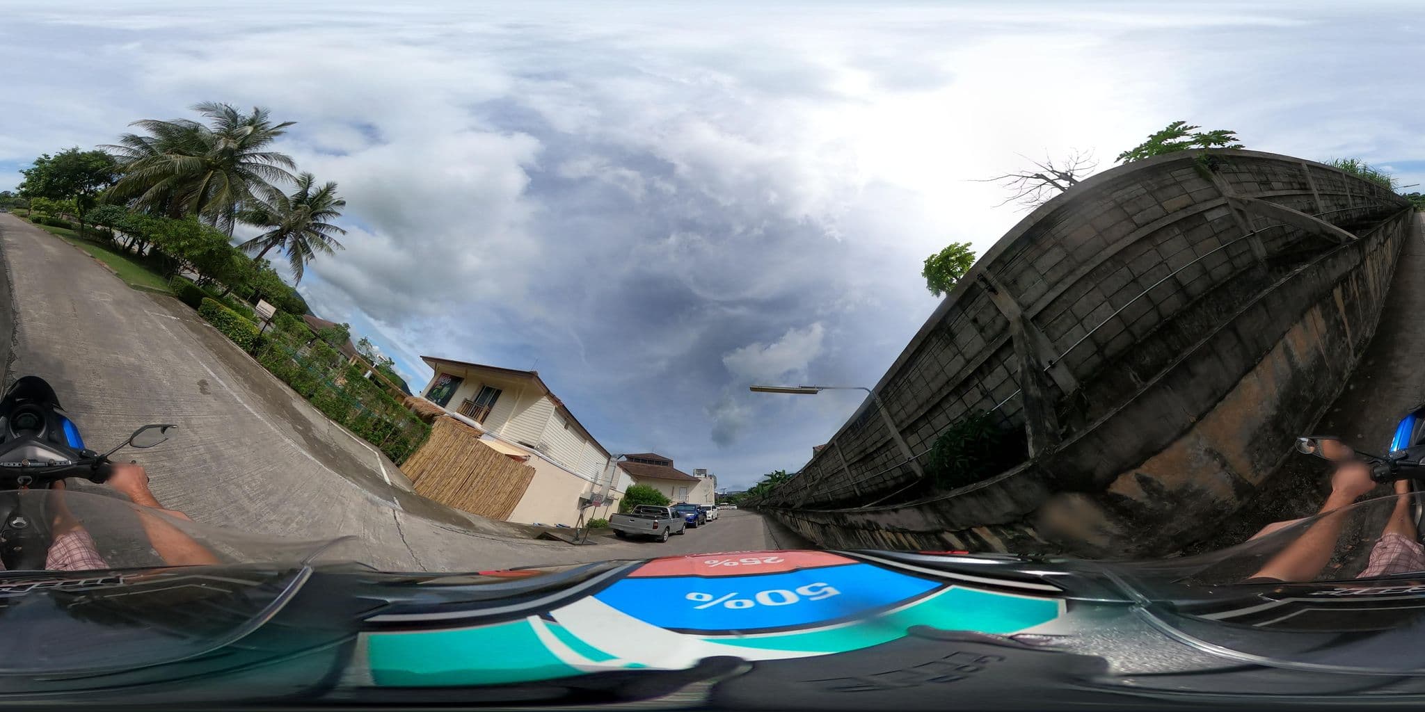 Street view near Samui Cliff View Resort & Spa, Ko Samui — © emseesee (CC BY-SA · Mapillary)