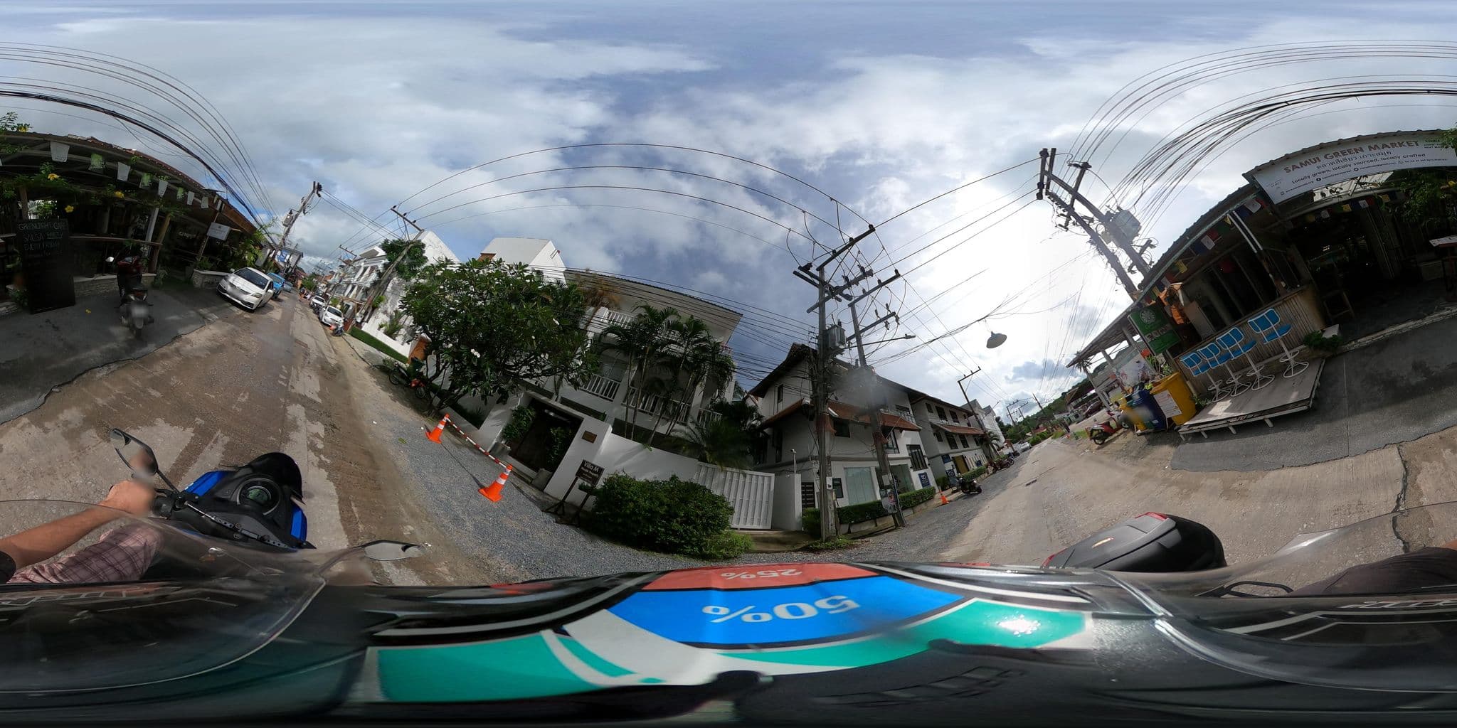 Street view near Elysia boutique hotel, Ko Samui — © emseesee (CC BY-SA · Mapillary)