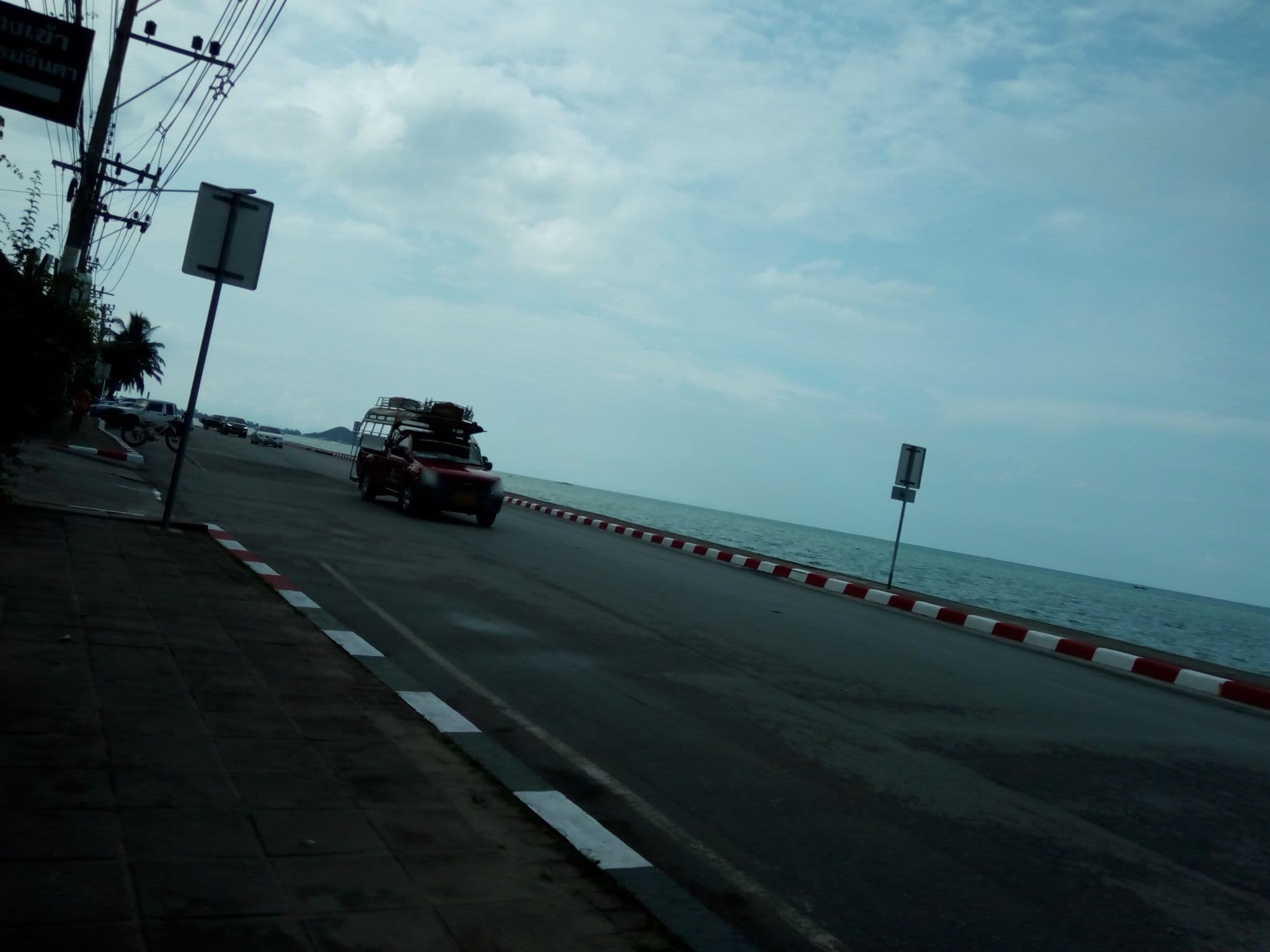 Street view near โรงแรมจินตา&เกาะสมุย, Ko Samui — © mapfool (CC BY-SA · Mapillary)
