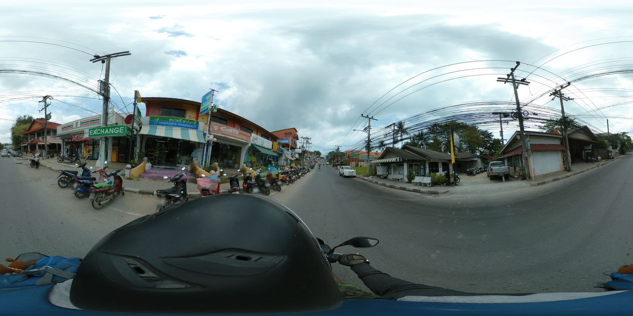 Street view near Lotus Friendly Hotel, Ko Samui — © garok (CC BY-SA · Mapillary)