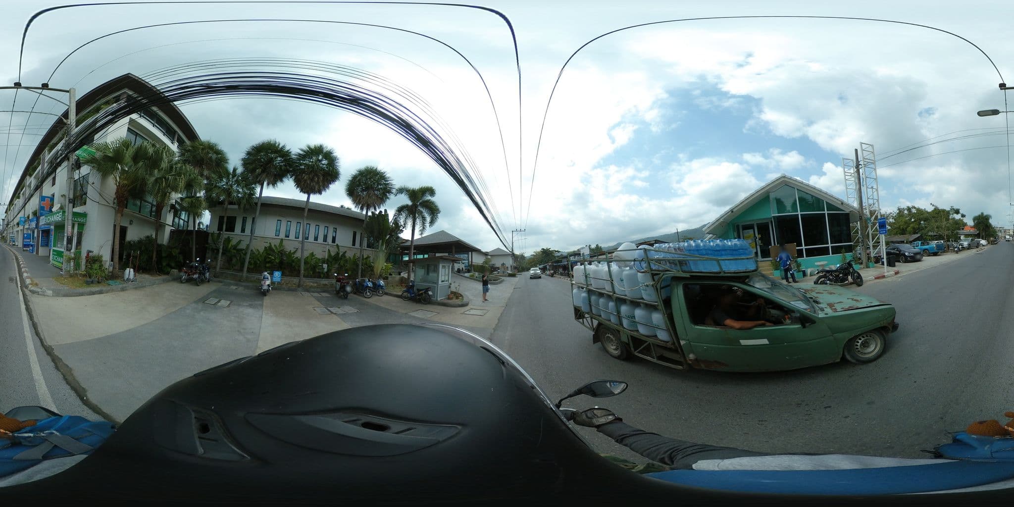 Street view near D Samui Hostel, Ko Samui — © garok (CC BY-SA · Mapillary)