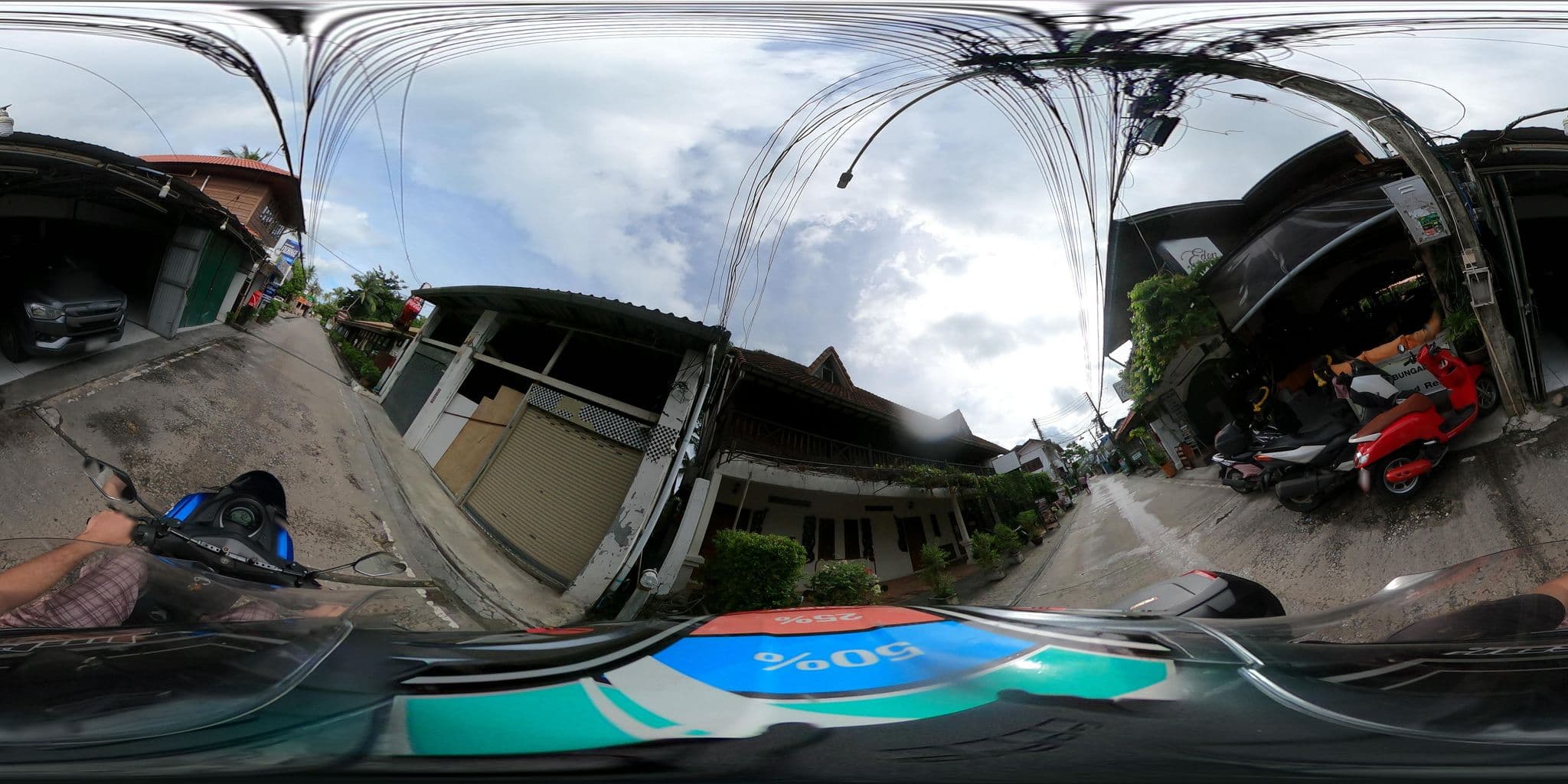 Street view near Smile House Resort at Bo Phut, Ko Samui — © emseesee (CC BY-SA · Mapillary)