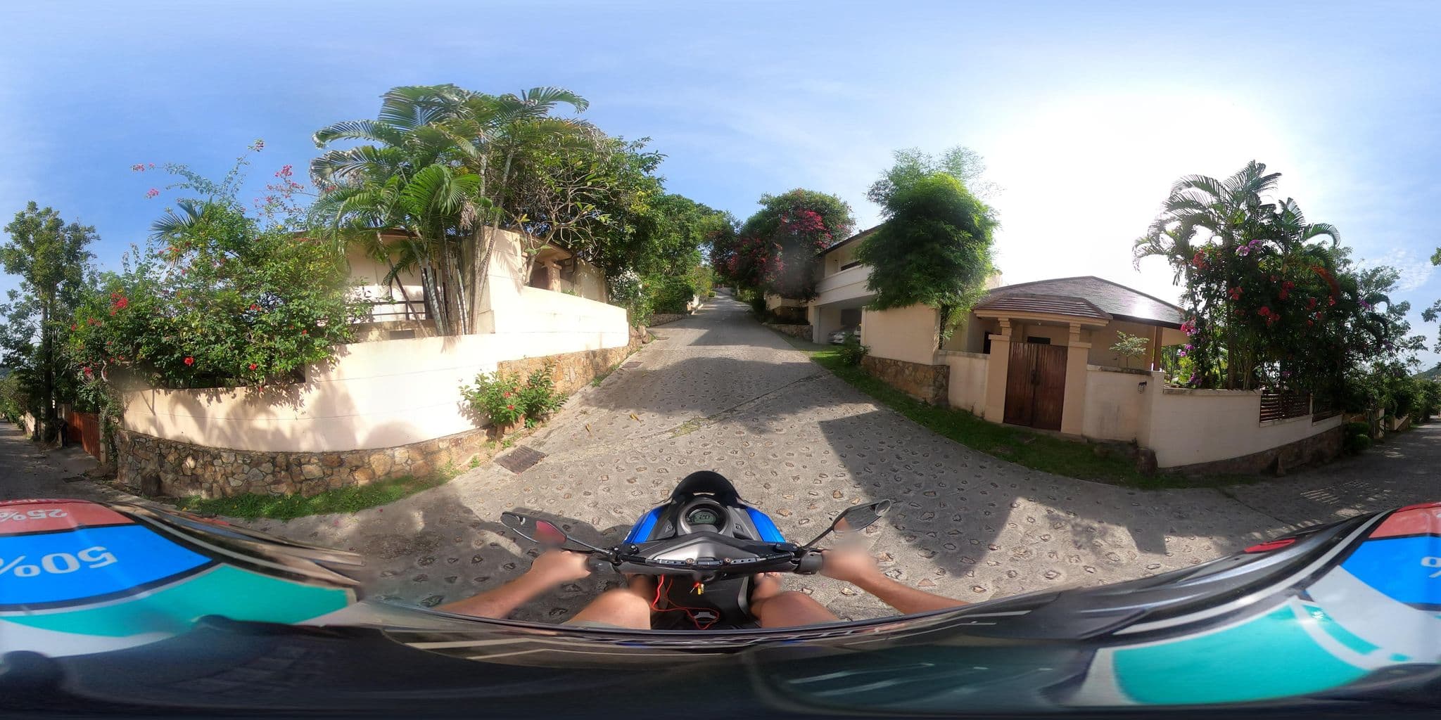 Street view near Villa Yao Yai, Ko Samui — © emseesee (CC BY-SA · Mapillary)