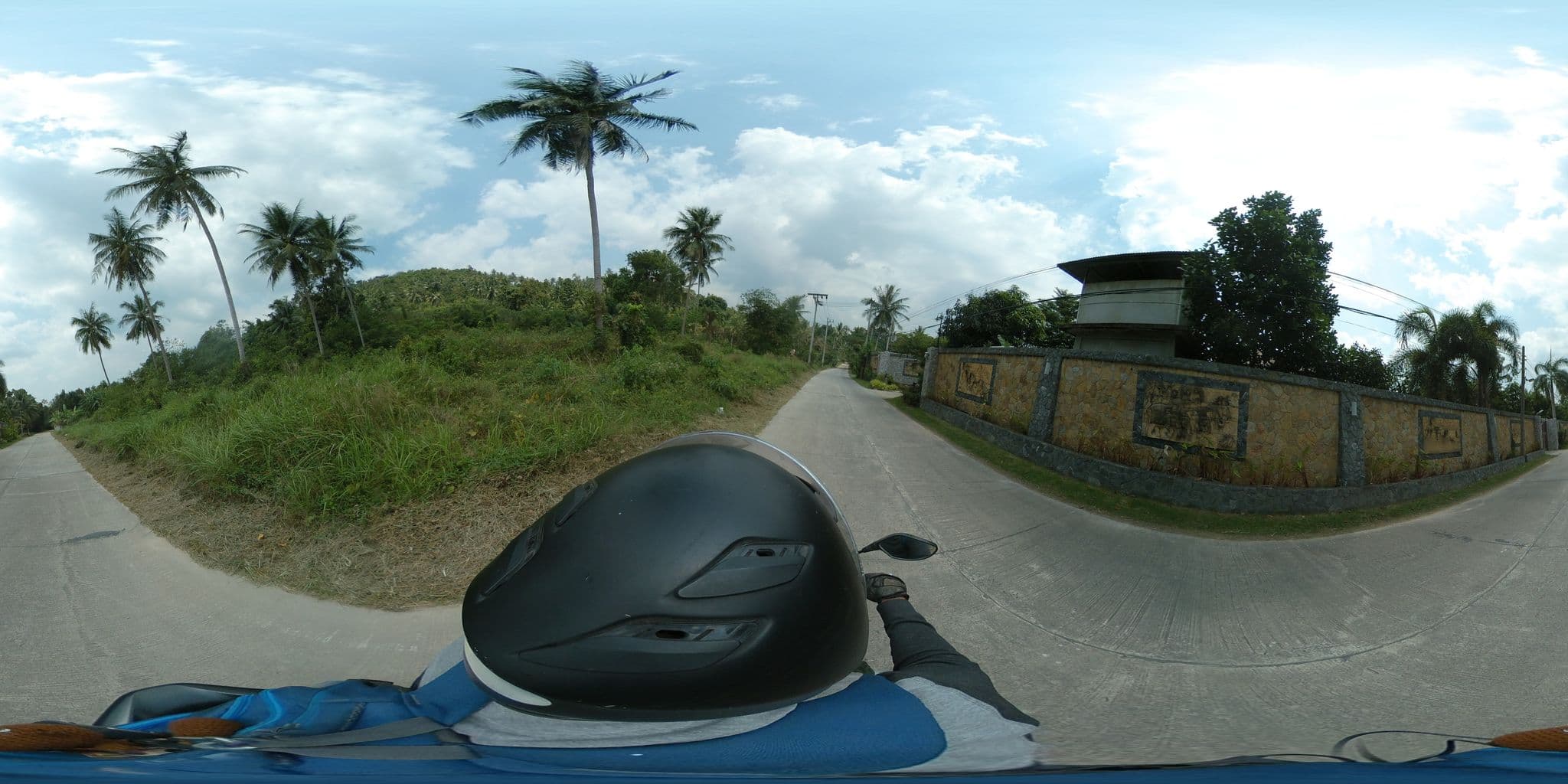 Street view near Ruangthong Home Stay, Ko Samui — © garok (CC BY-SA · Mapillary)