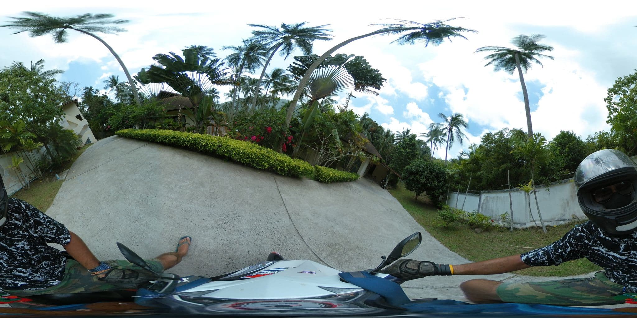 Street view near Baan Tipviman, Ko Samui — © garok (CC BY-SA · Mapillary)