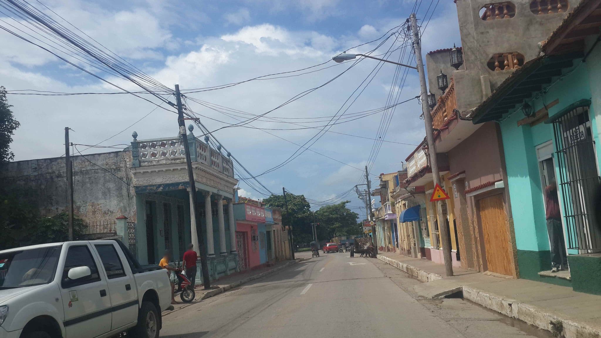 Street view near Casa Rebeca, Trinidad