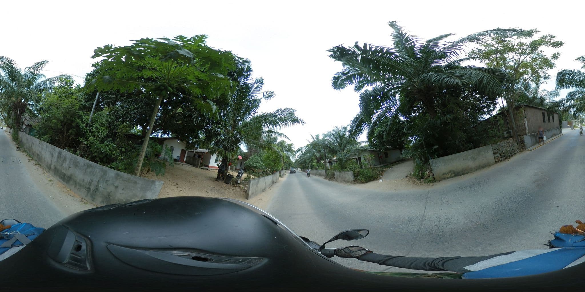 Street view near Pamoni, Ko Samui — © garok (CC BY-SA · Mapillary)