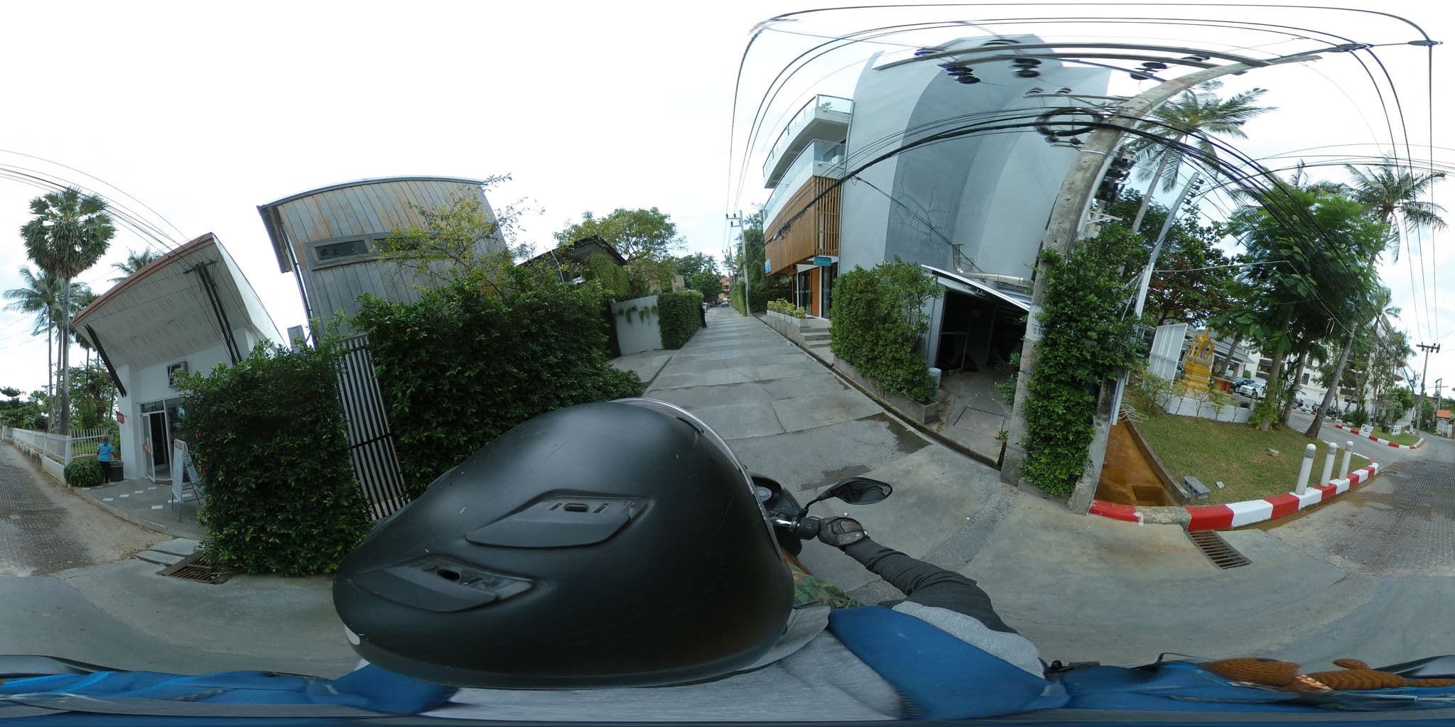 Street view near Al's Laemson Resort, Ko Samui — © garok (CC BY-SA · Mapillary)