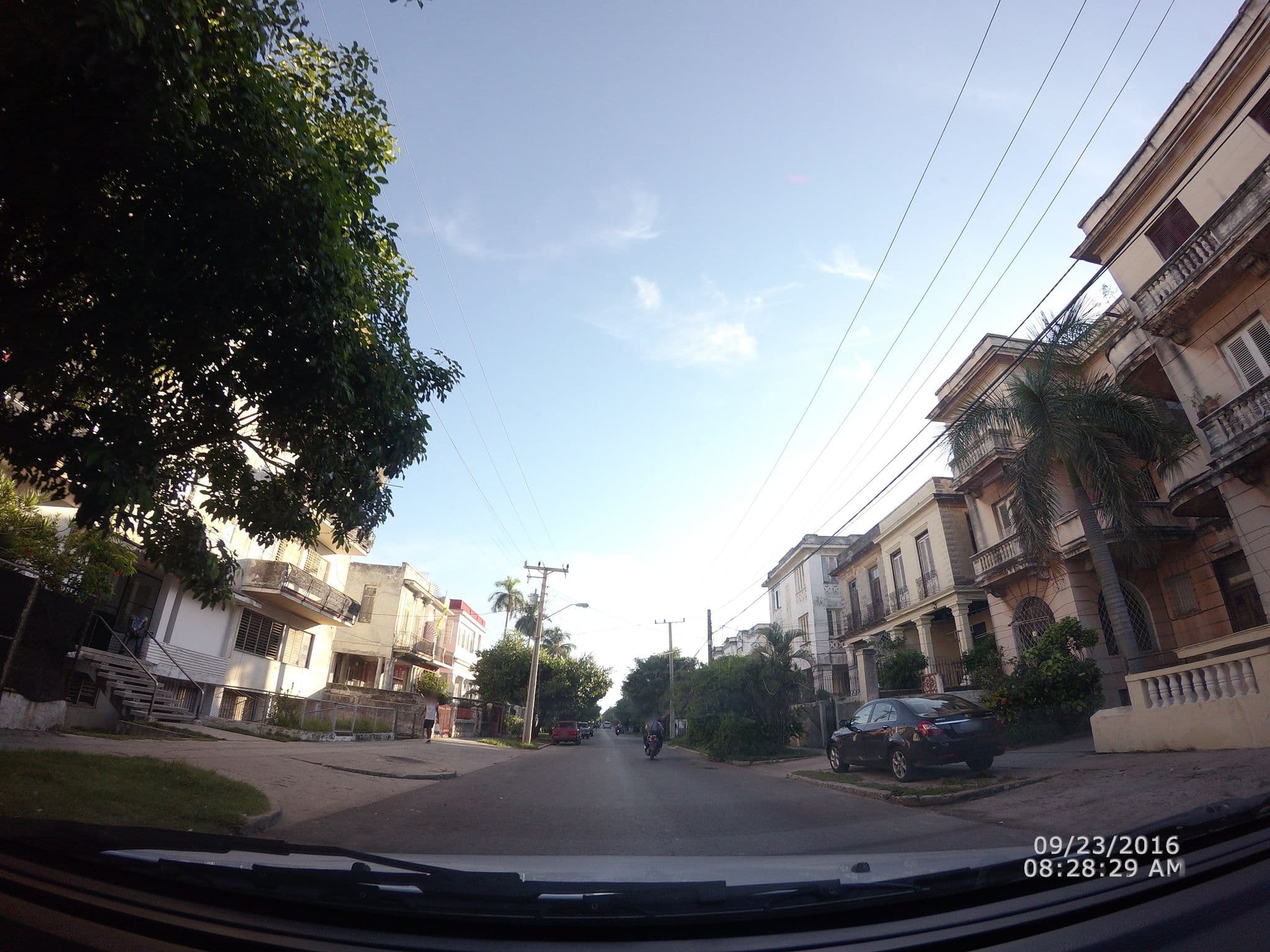 Street view near Casa Nadia, Vedado