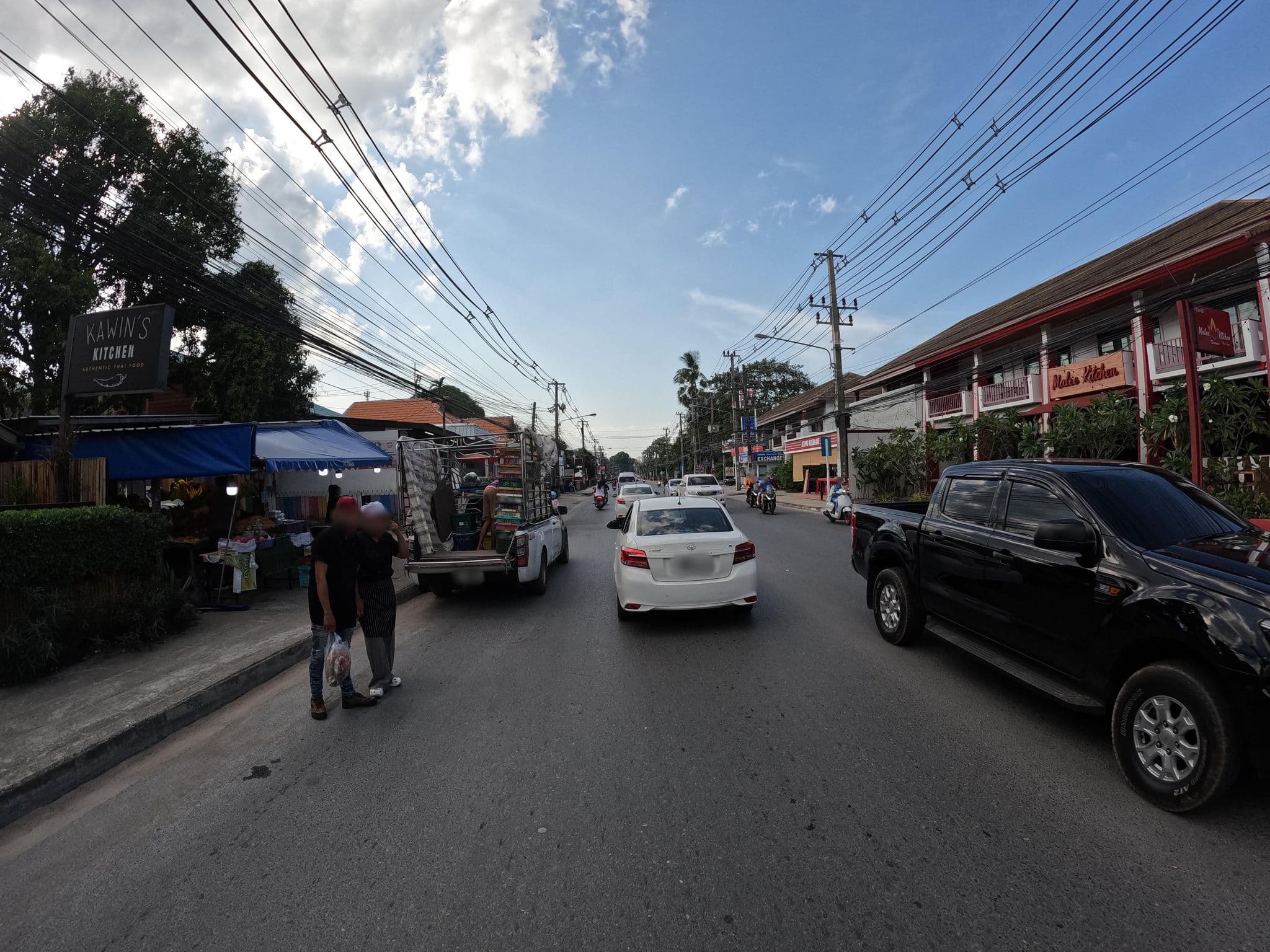 Street view near Anantara Private Pool Villa, Ko Samui — © lucomsky (CC BY-SA · Mapillary)