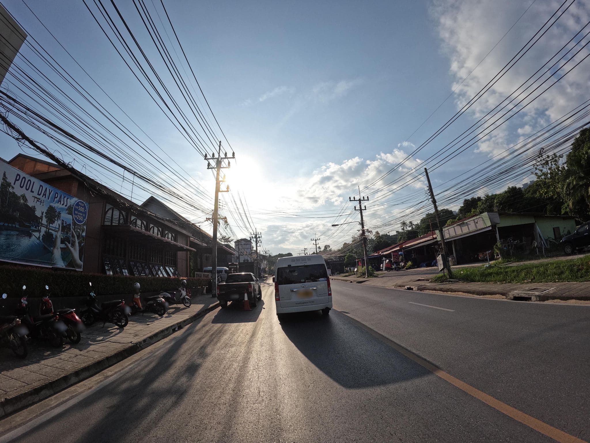 Street view near Fenix Resort, Ko Samui — © lucomsky (CC BY-SA · Mapillary)