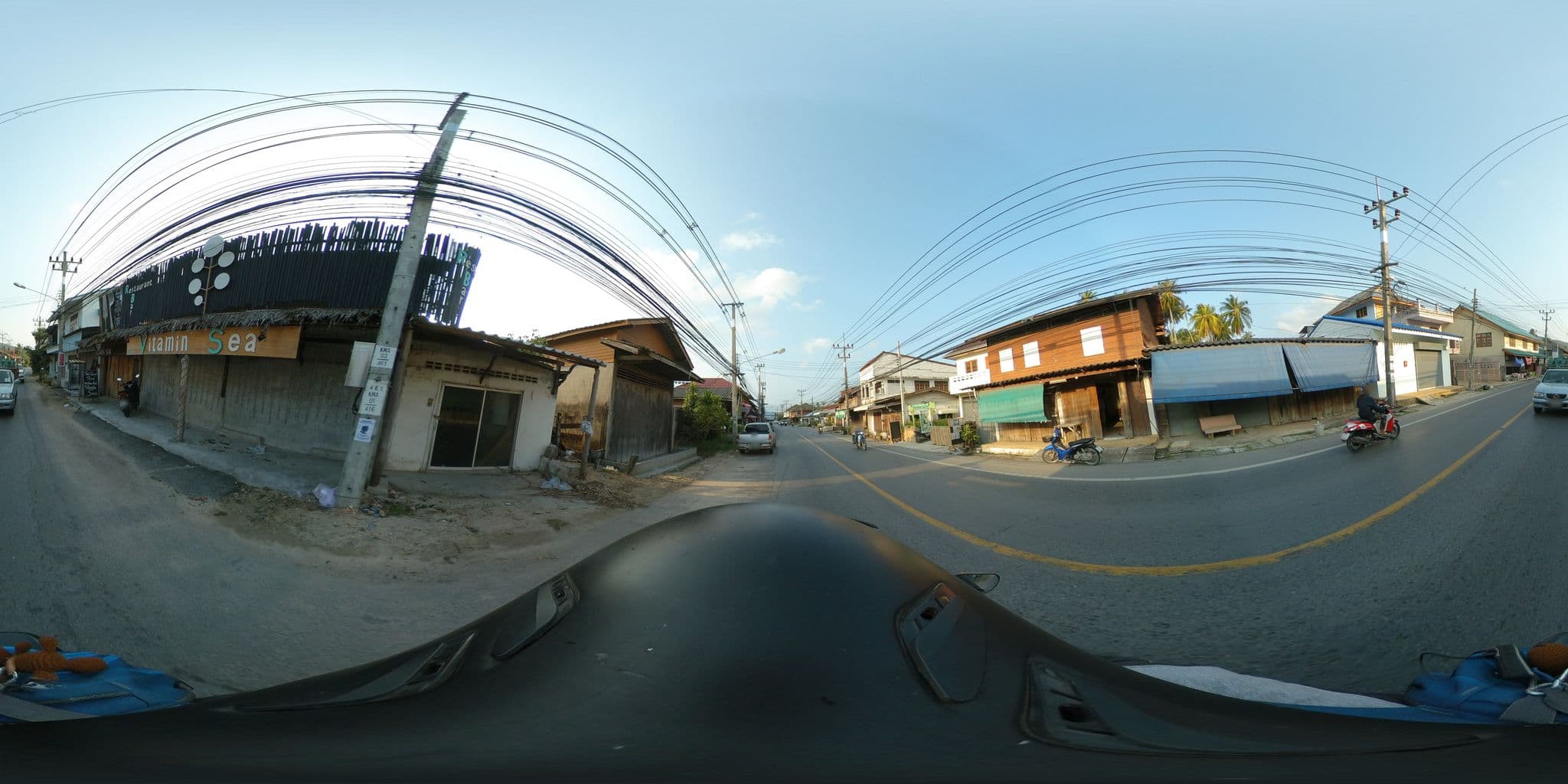 Street view near Tangren Deng Nang Hotel& Restaurant, Ko Samui — © garok (CC BY-SA · Mapillary)
