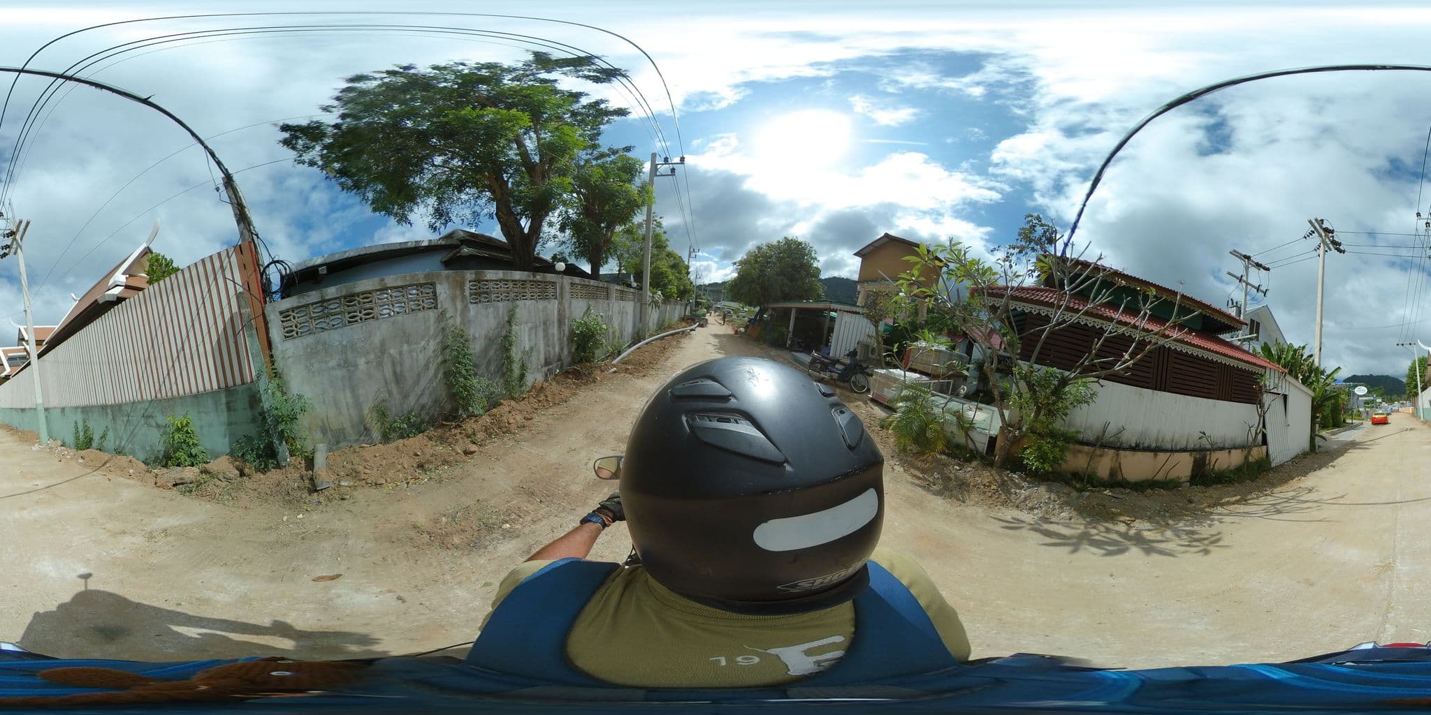 Street view near i-Samui Lamai Beach, Ko Samui — © garok (CC BY-SA · Mapillary)