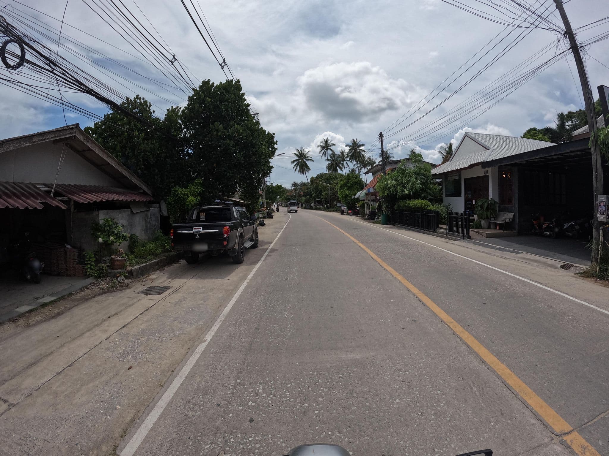 Street view near Morning Star Resort, Ko Pha Ngan — © lucomsky (CC BY-SA · Mapillary)