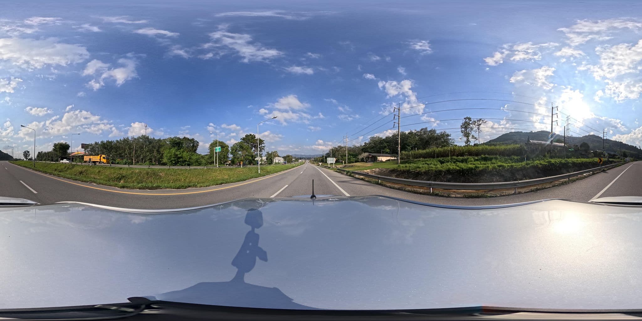 Street view near ภูพิชิต รีสอร์ท นาหม่อม, Na Mom — © PMU-B (CC BY-SA · Mapillary)