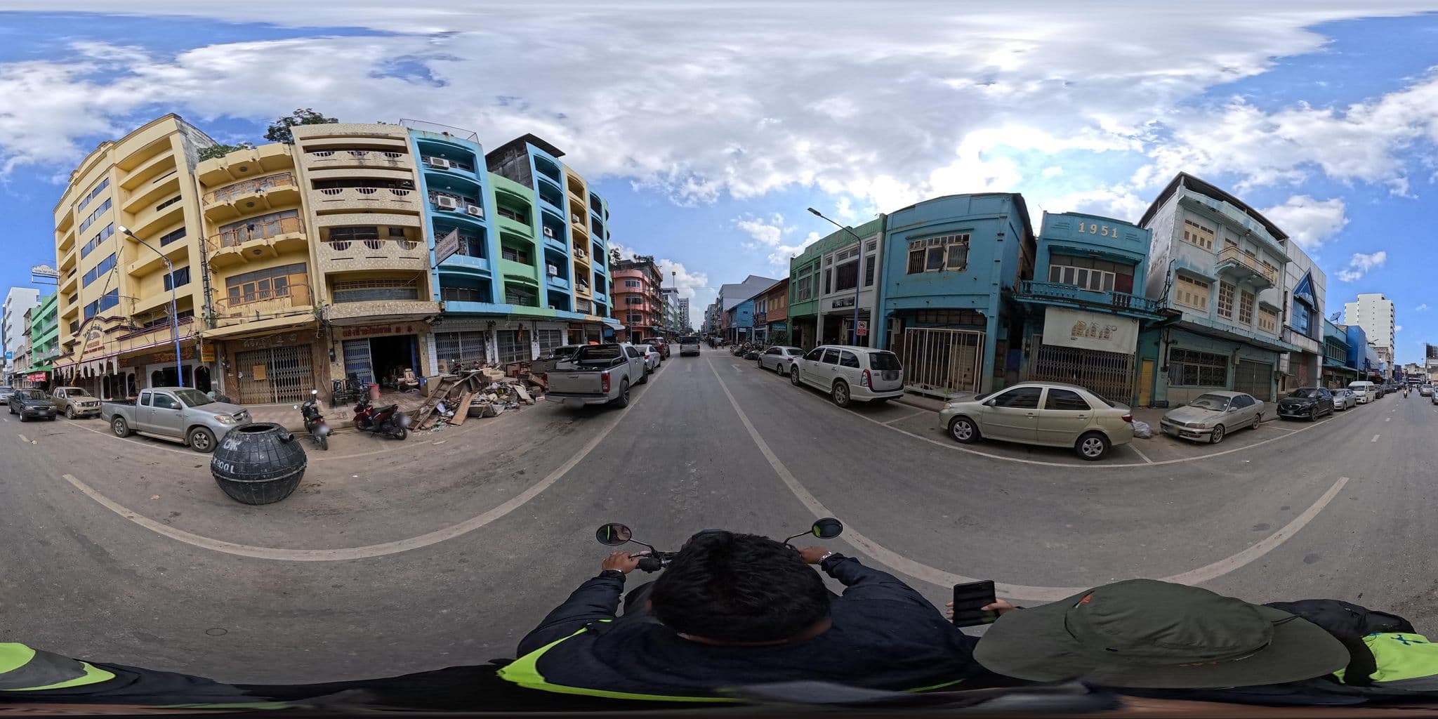 Street view near โรงแรมเอเชียนหาดใหญ่, Hat Yai — © PMU-B (CC BY-SA · Mapillary)