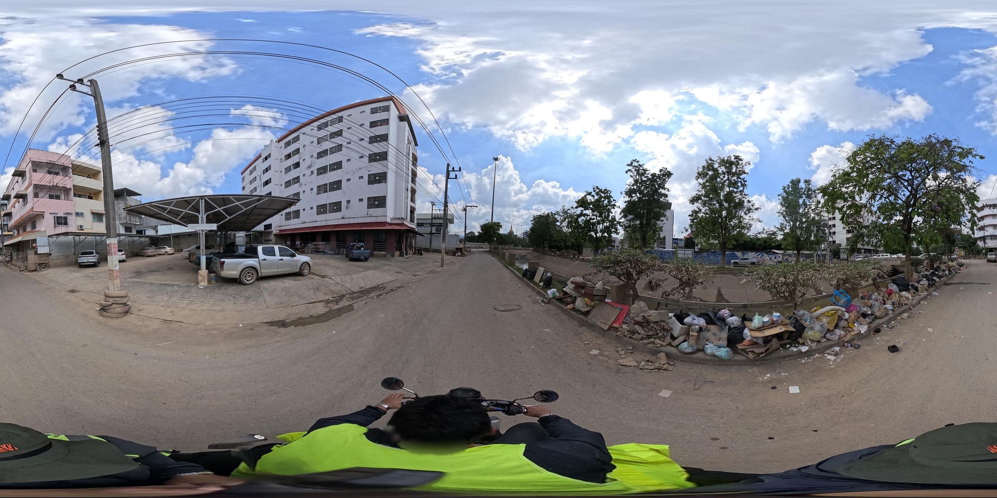 Street view near ปฐมทิพย์แมนชั่น, Hat Yai — © PMU-B (CC BY-SA · Mapillary)