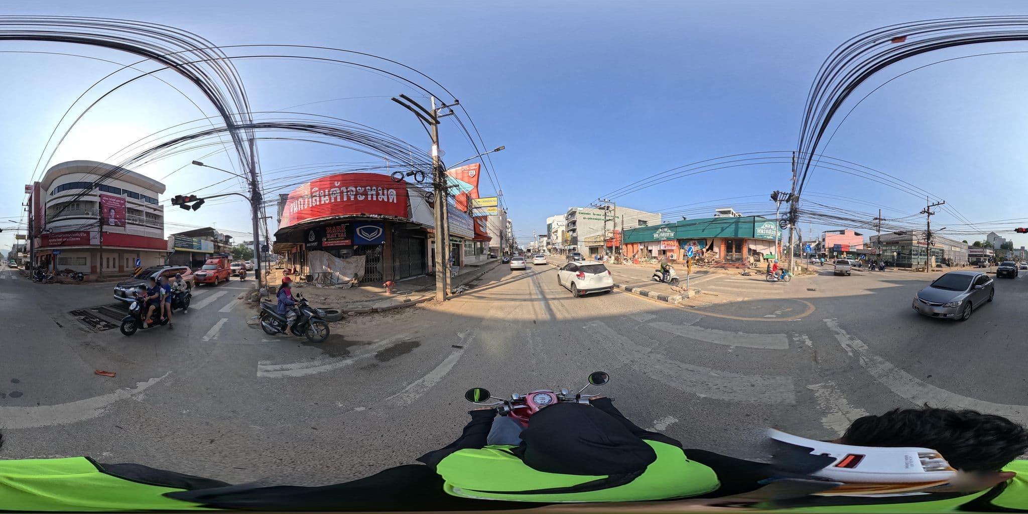 Street view near Siam City Hotel, Hat Yai — © PMU-B (CC BY-SA · Mapillary)