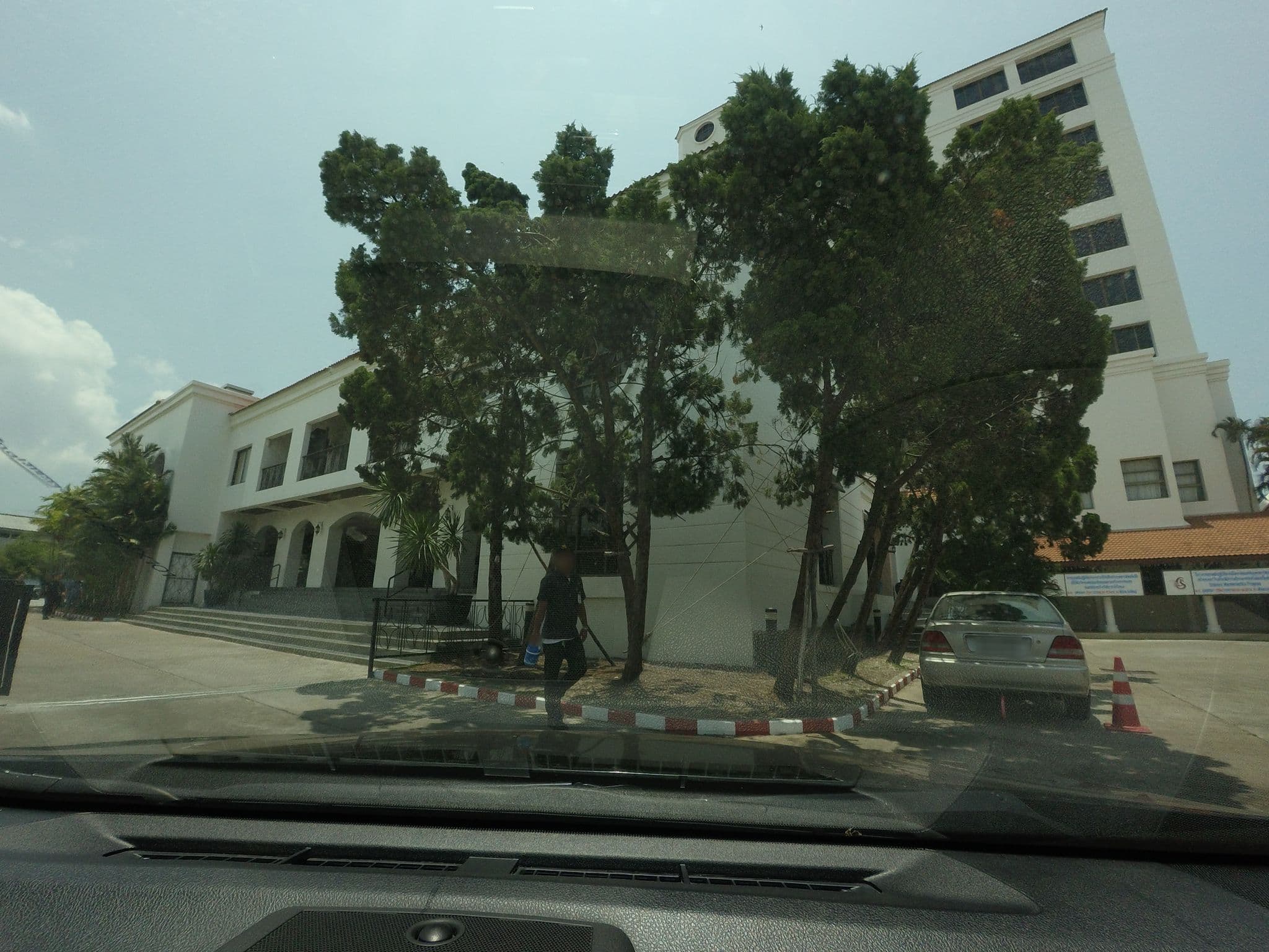 Street view near โรงแรมซี เอส ปัตตานี, Pattani — © mishari (CC BY-SA · Mapillary)