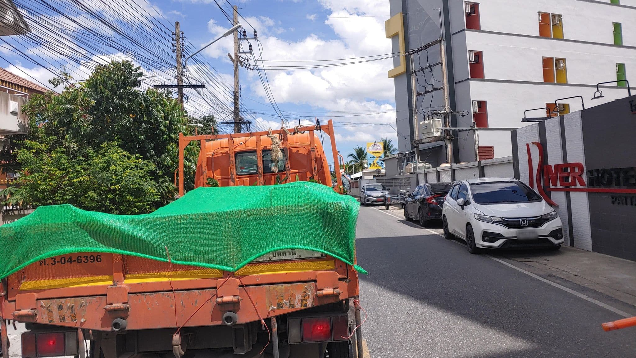 Street view near River Living Place Hotel, Pattani — © EricJai (CC BY-SA · Mapillary)