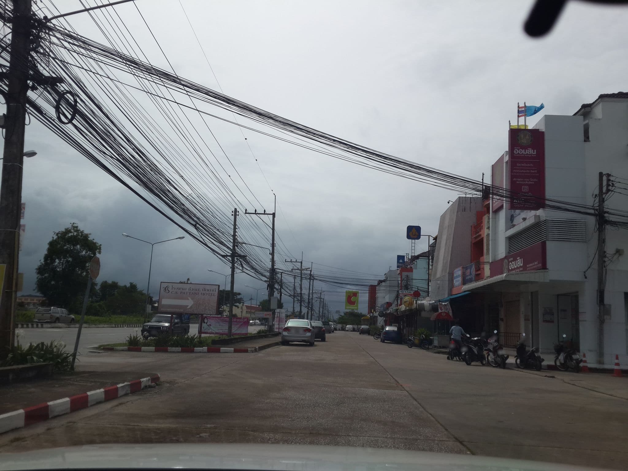 Street view near ห้อง 409 โรงแรมซีเอส ปัตตานี, Pattani — © mishari (CC BY-SA · Mapillary)