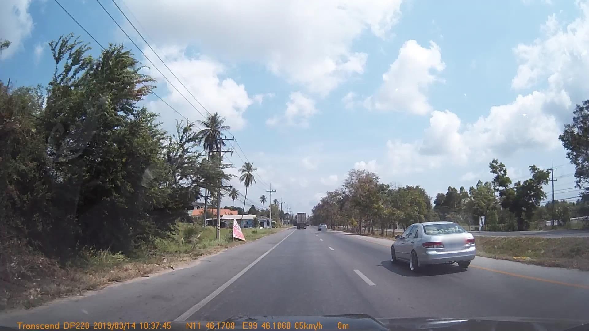 Street view near Golden Beach Resort, Prachuap Khiri Khan — © mapcreator (CC BY-SA · Mapillary)
