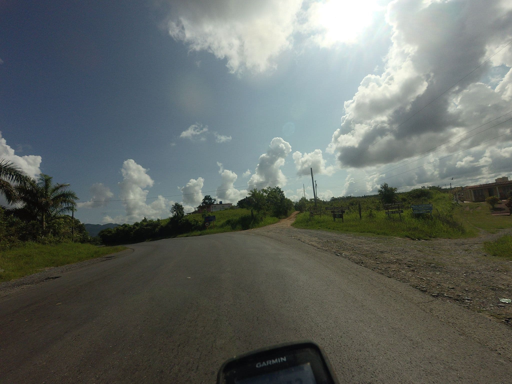 Street view near Cabaña La Cañada, Viñales