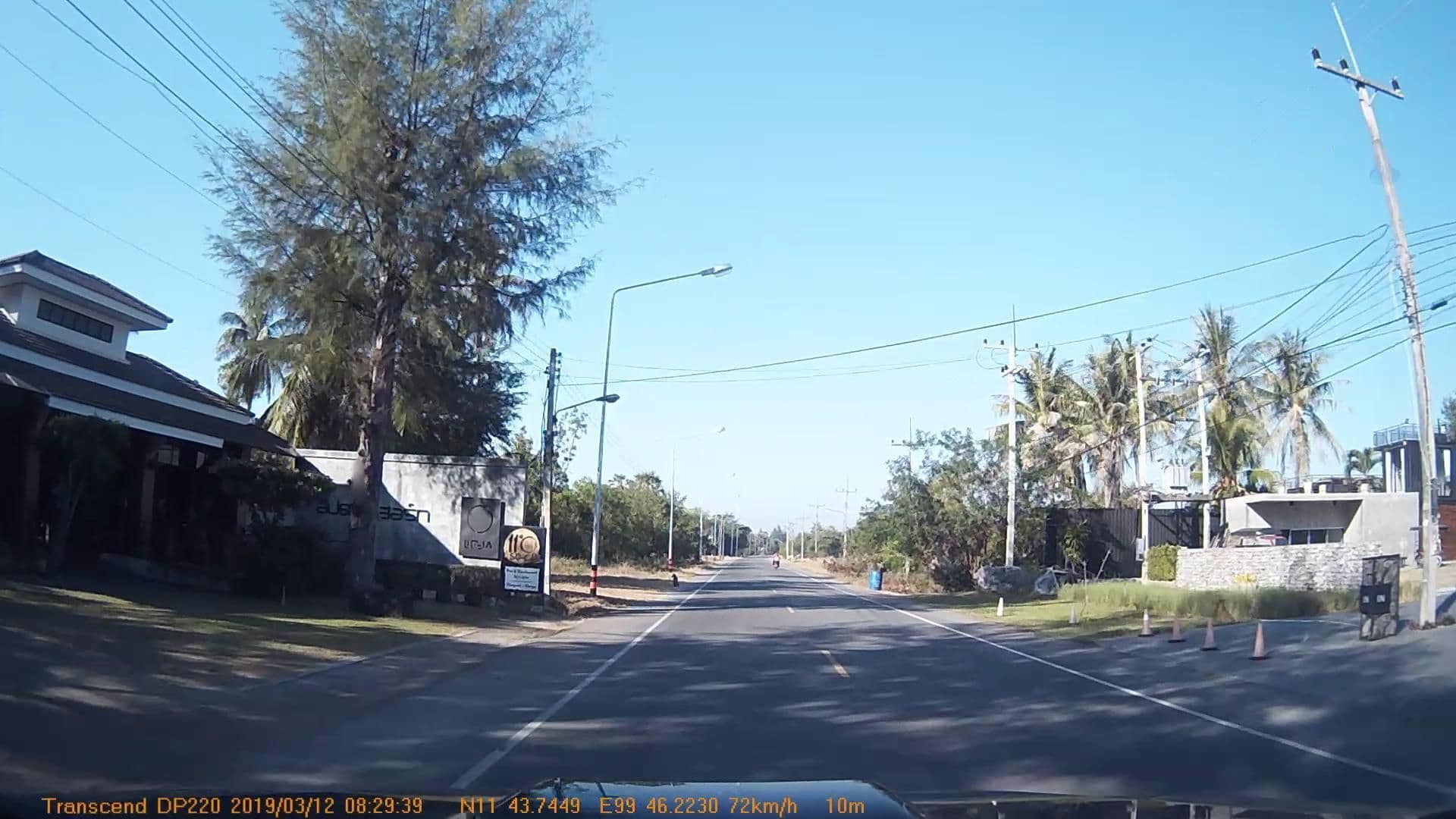 Street view near smart camp wakhor, Prachuap Khiri Khan — © mapcreator (CC BY-SA · Mapillary)