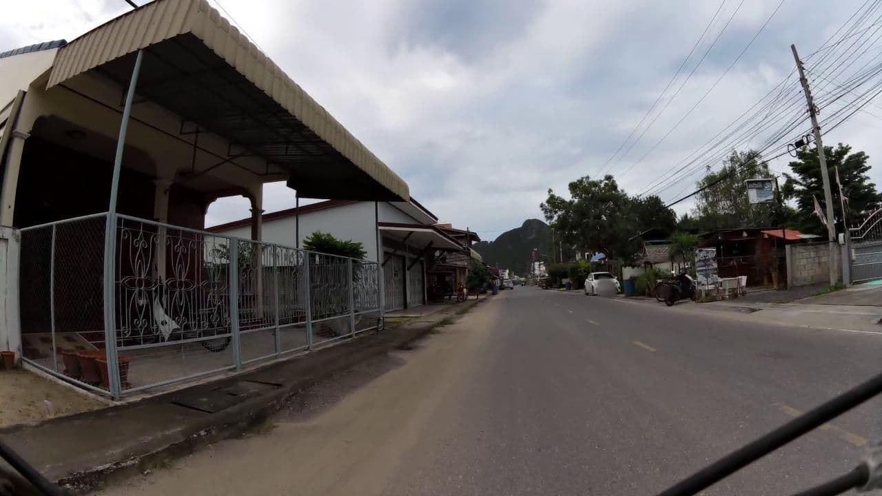 Street view near kalla pangha resort, Prachuap Khiri Khan — © ratirat (CC BY-SA · Mapillary)