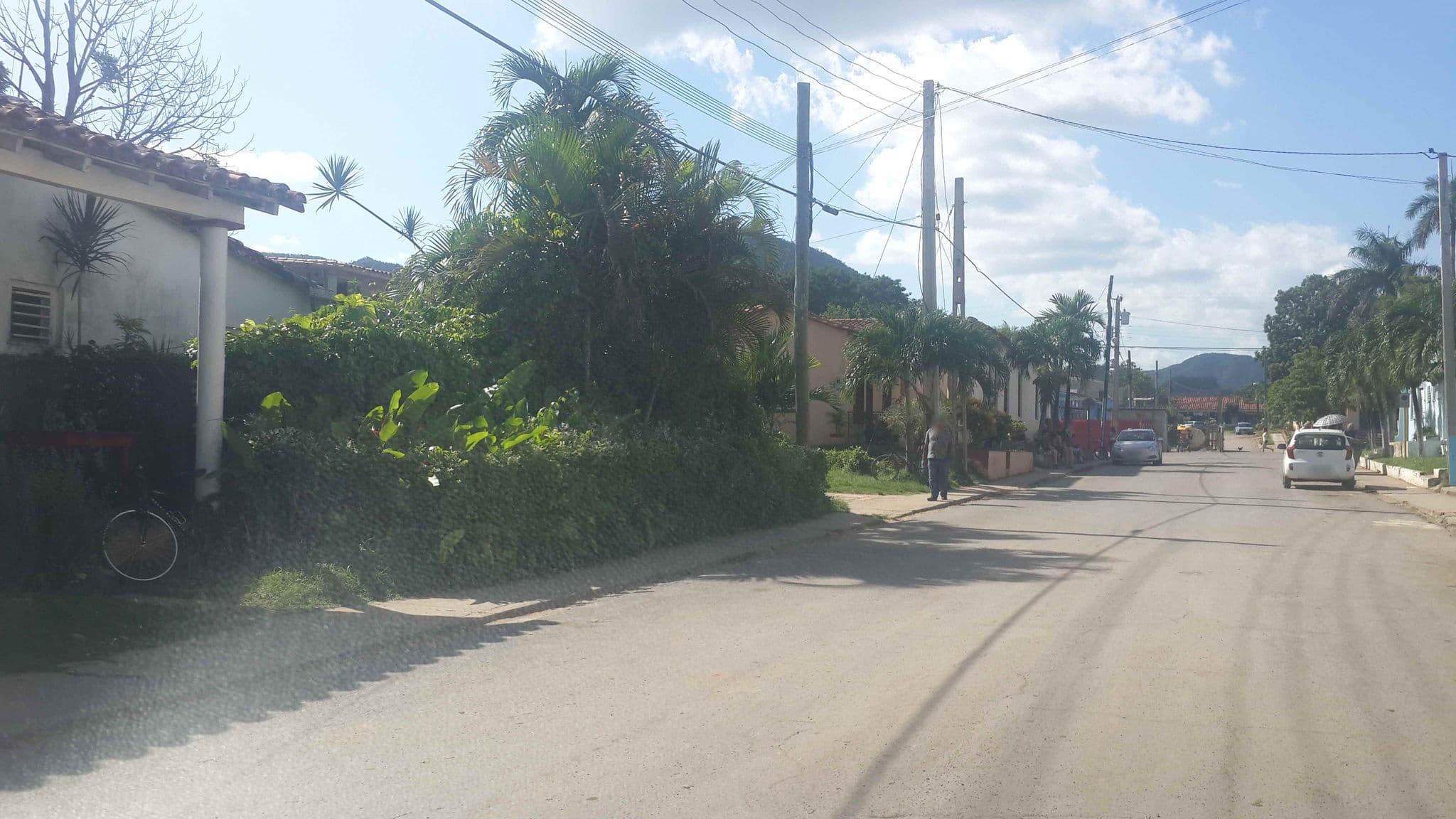 Street view near Casa Ariel, Viñales