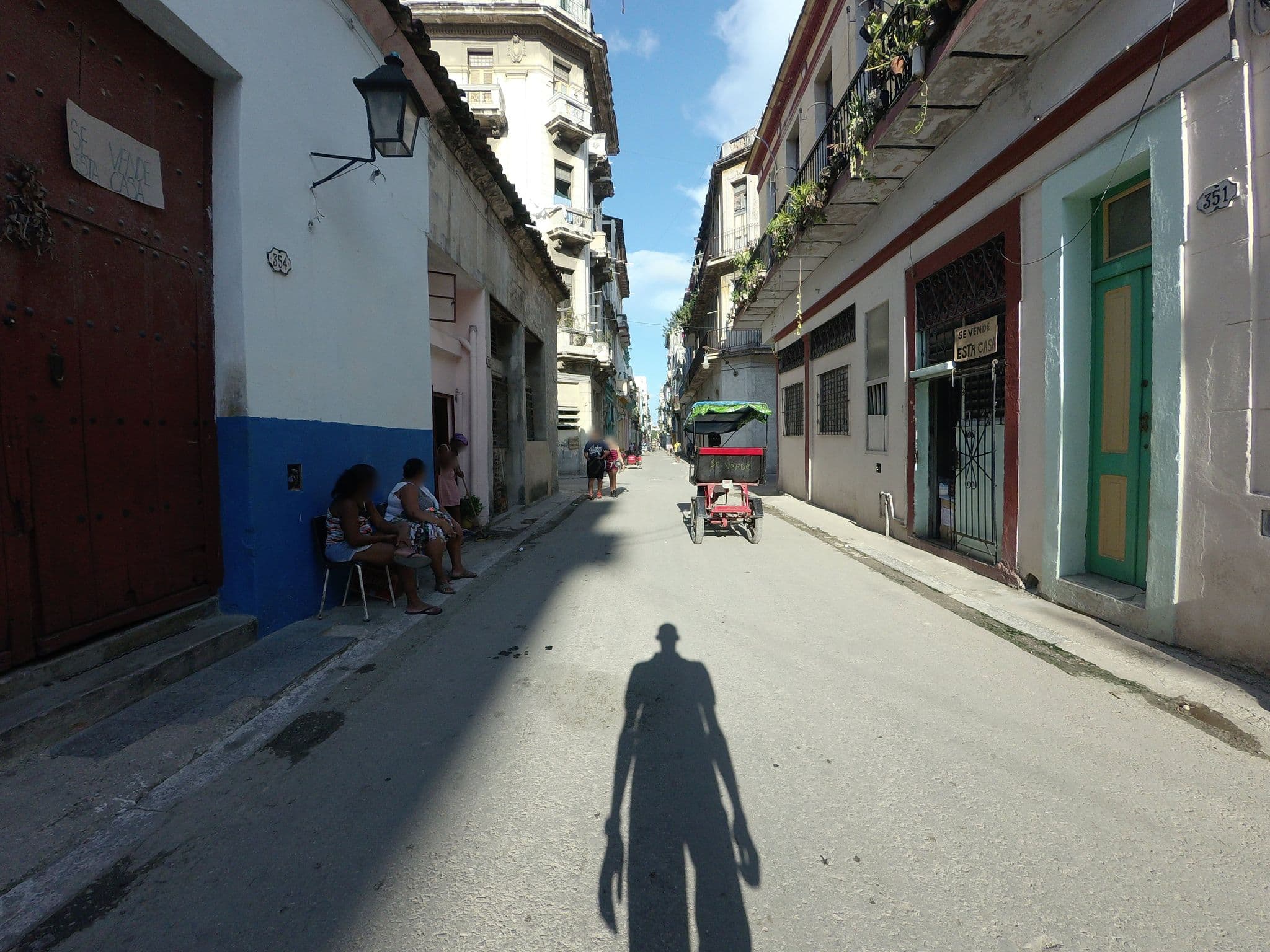 Street view near Alquiler Villa Nueva, La Habana Vieja