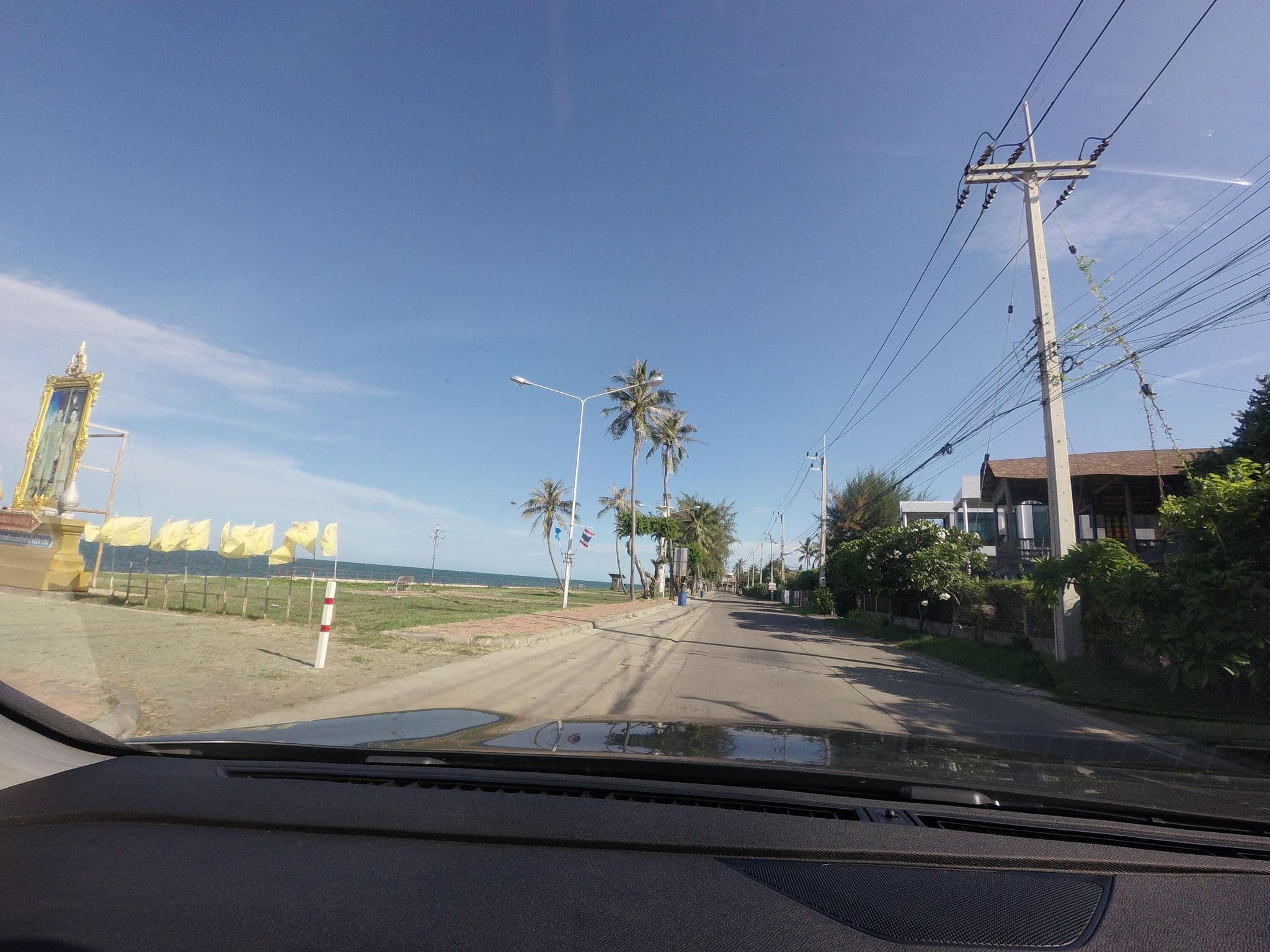 Street view near บ้านชายเล ปราณบุรี, Pran Buri — © mishari (CC BY-SA · Mapillary)