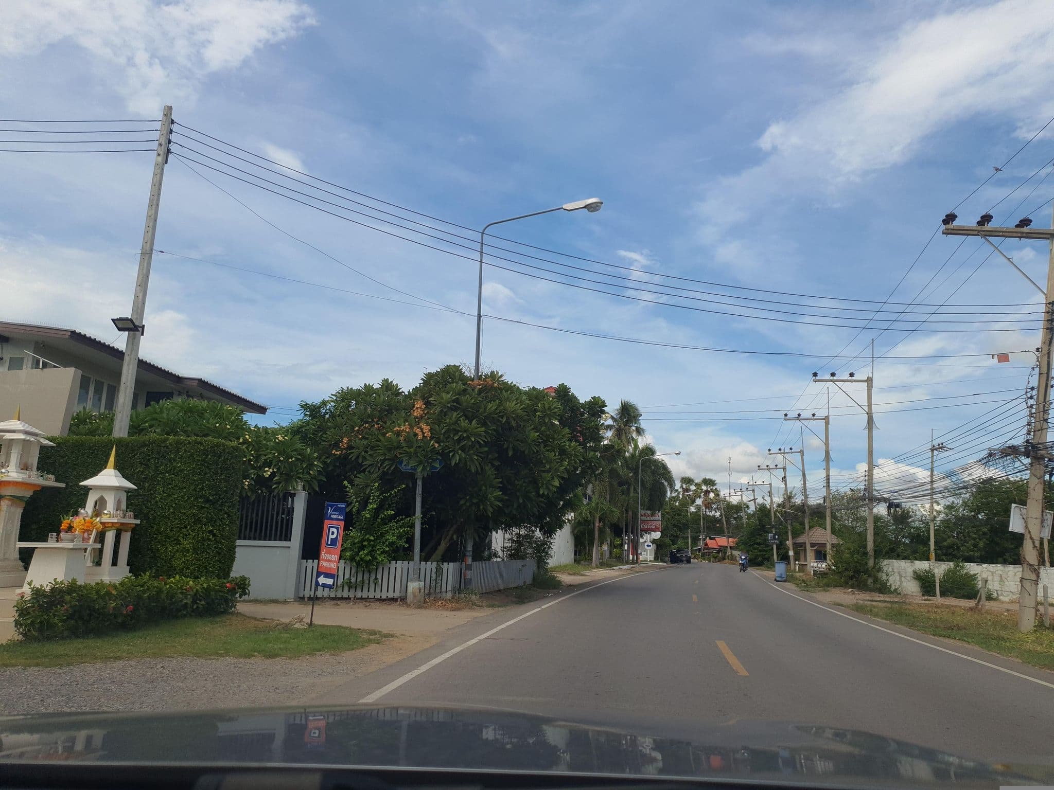 Street view near Hatchao Heritage Beach Front, Phetchaburi — © jrcarlsen (CC BY-SA · Mapillary)