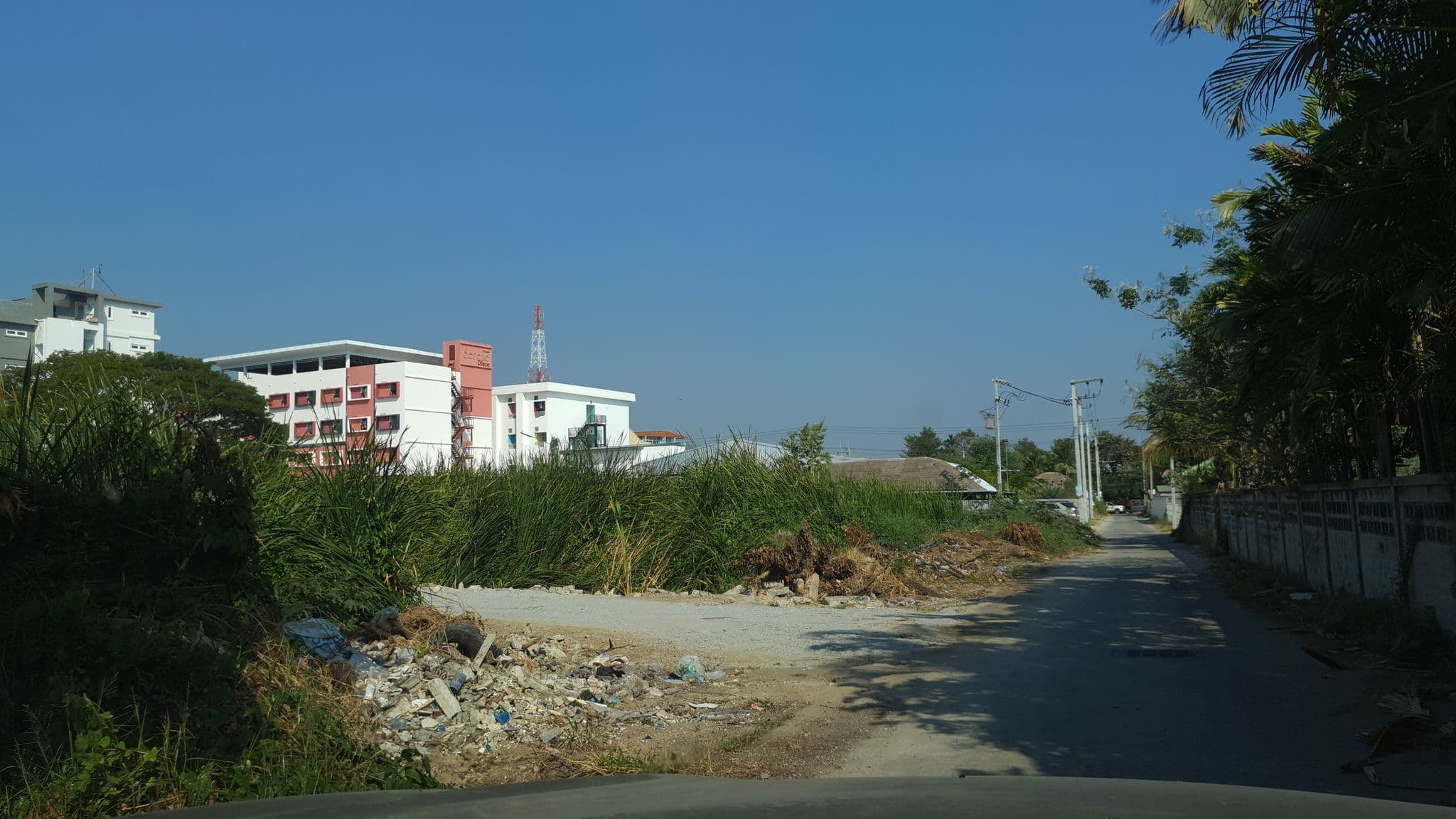 Street view near Wora Bura Hua Hin Resort & Spa, Hua Hin — © jrcarlsen (CC BY-SA · Mapillary)