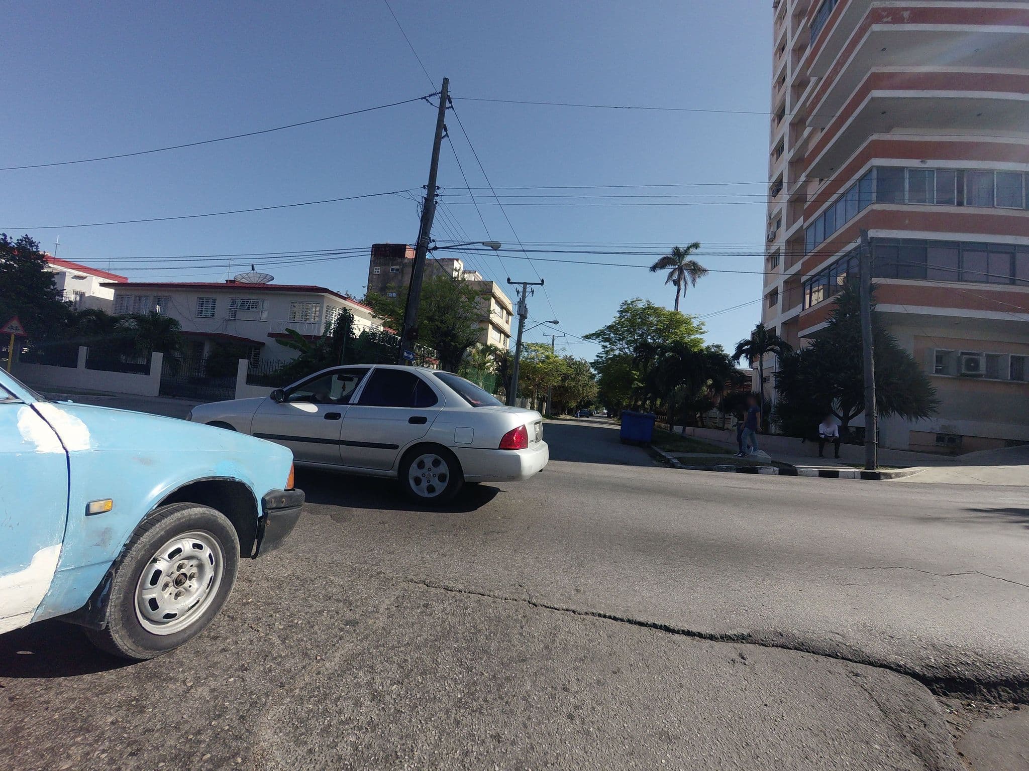 Street view near Apartamentos Miriam, Vedado — © havana (CC BY-SA · Mapillary)