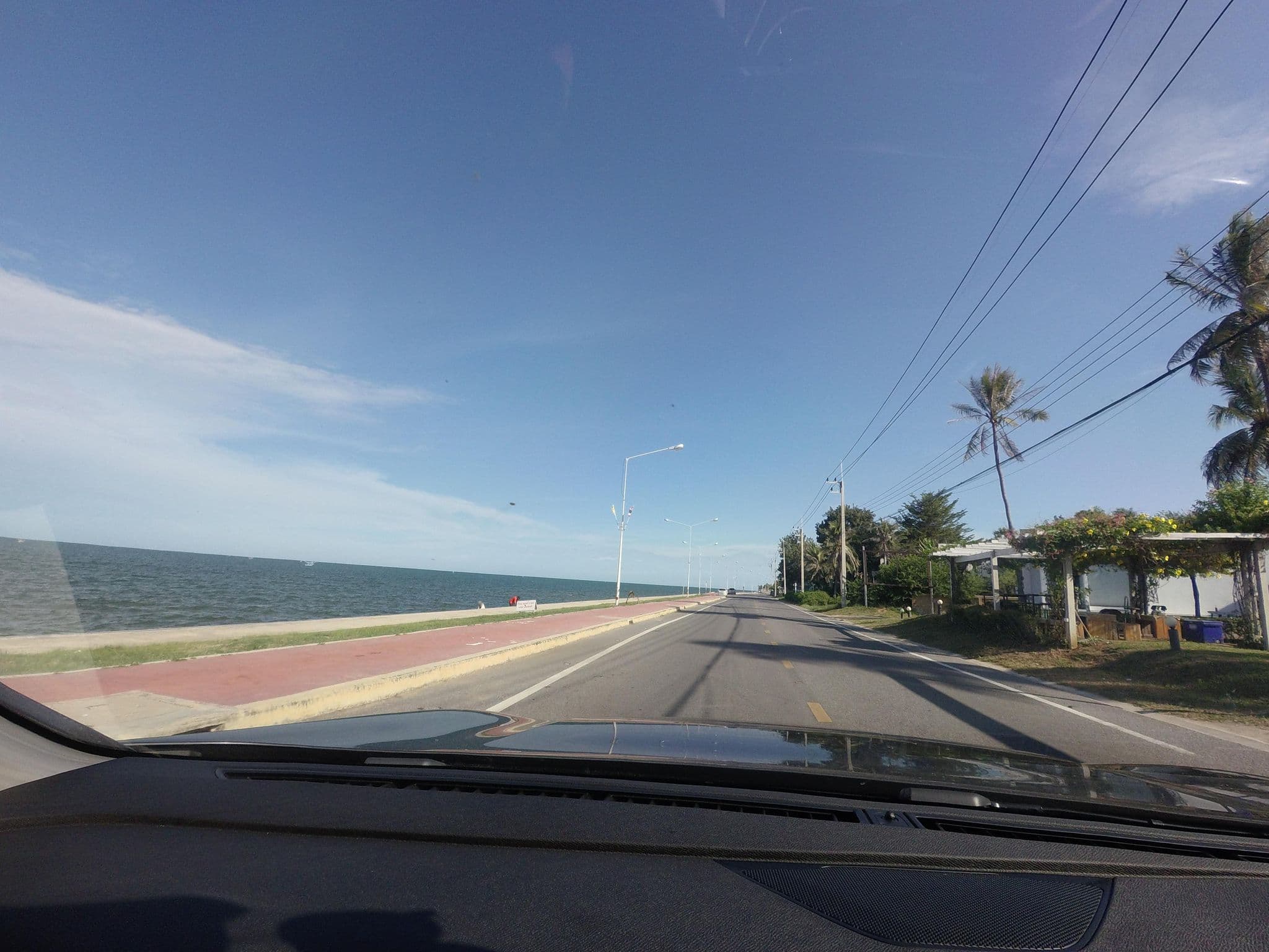 Street view near ปราณเทวี บีชฟร้อนท์ วิลล่า (Prandhevee Beachfront Villa), Pran Buri — © mishari (CC BY-SA · Mapillary)