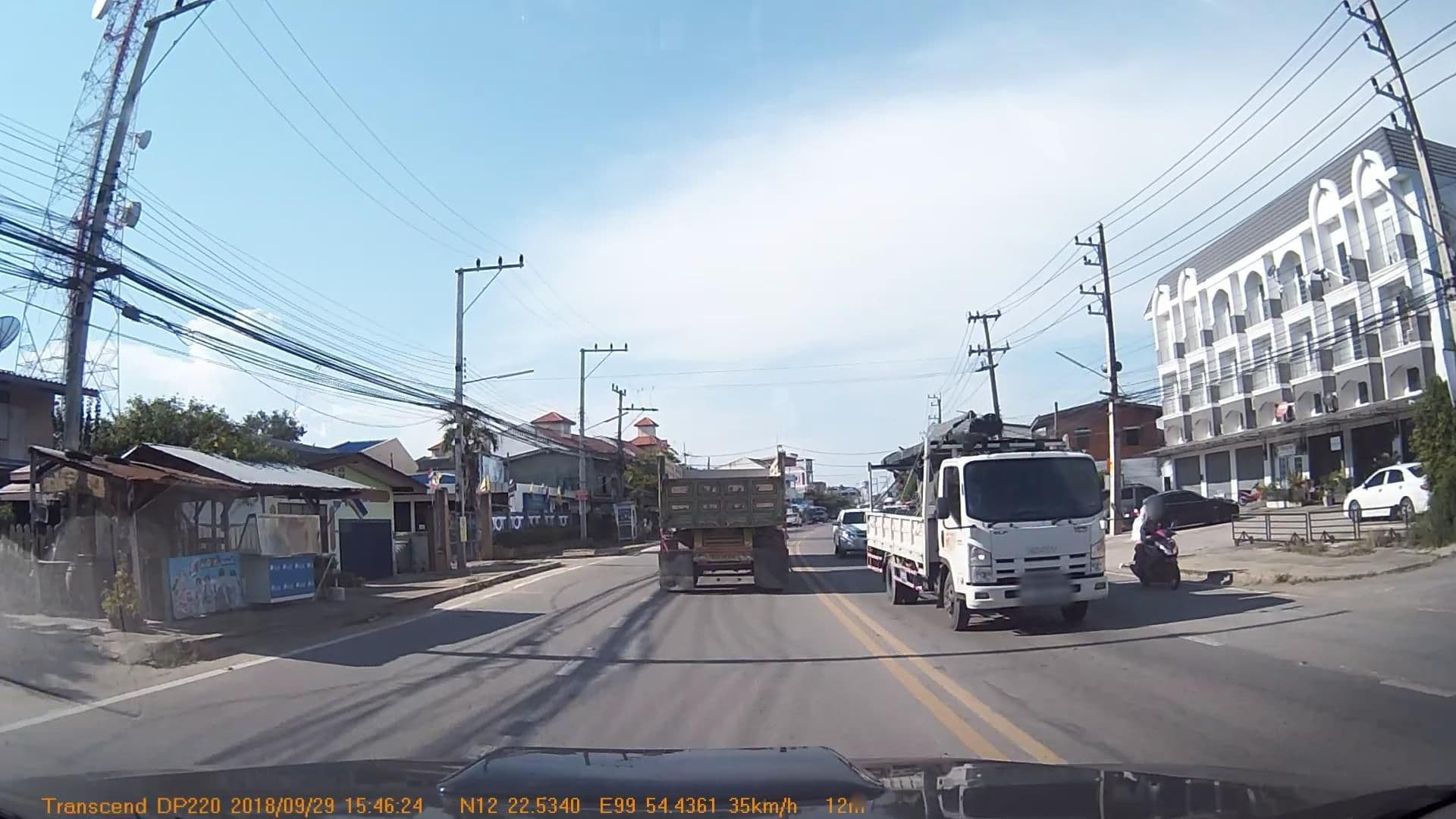 Street view near KinNaree Hotel, Pran Buri — © mapcreator (CC BY-SA · Mapillary)